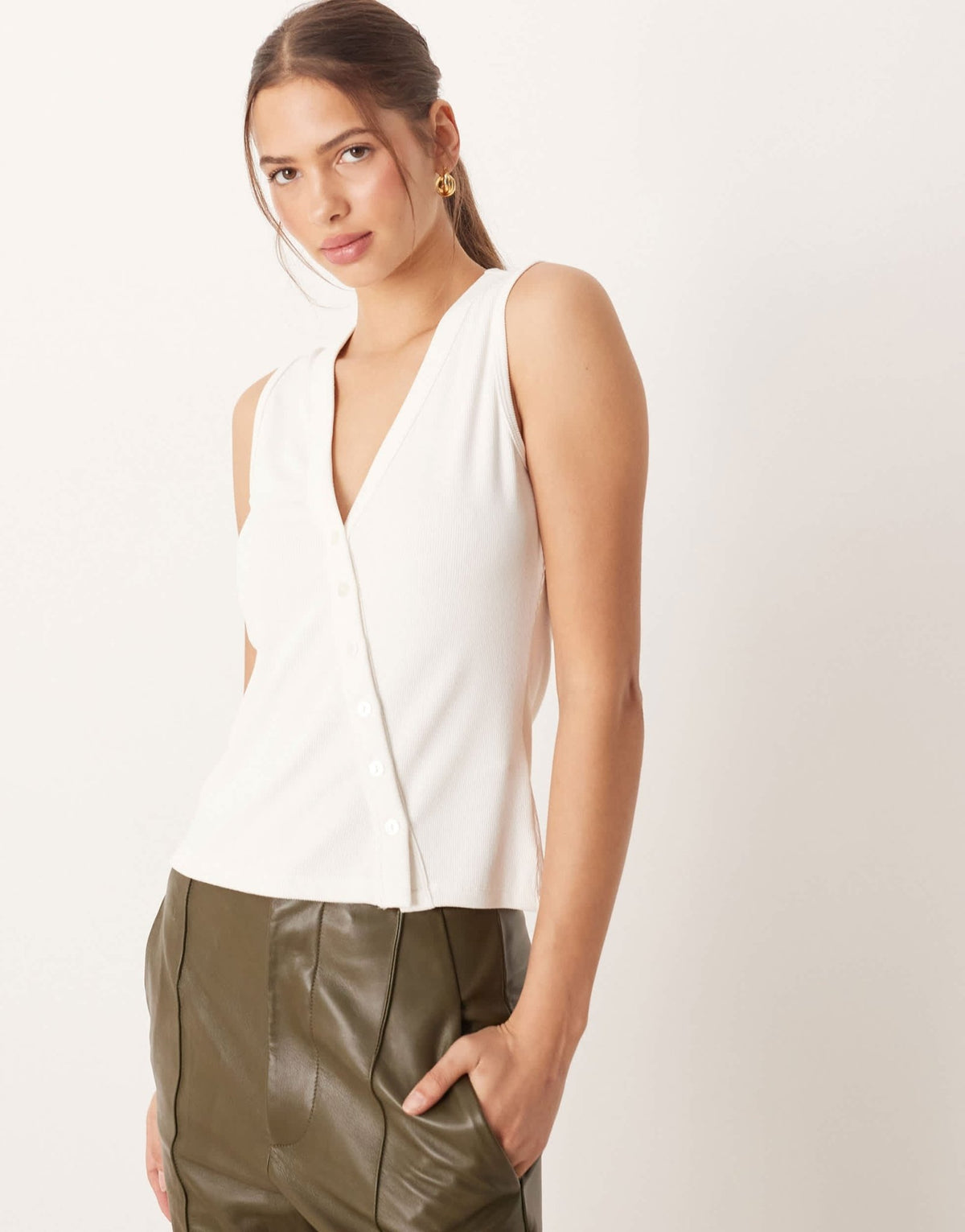 Abercrombie & Fitch rib longline asymetric button down tank top in white - ASOS Sample Sale