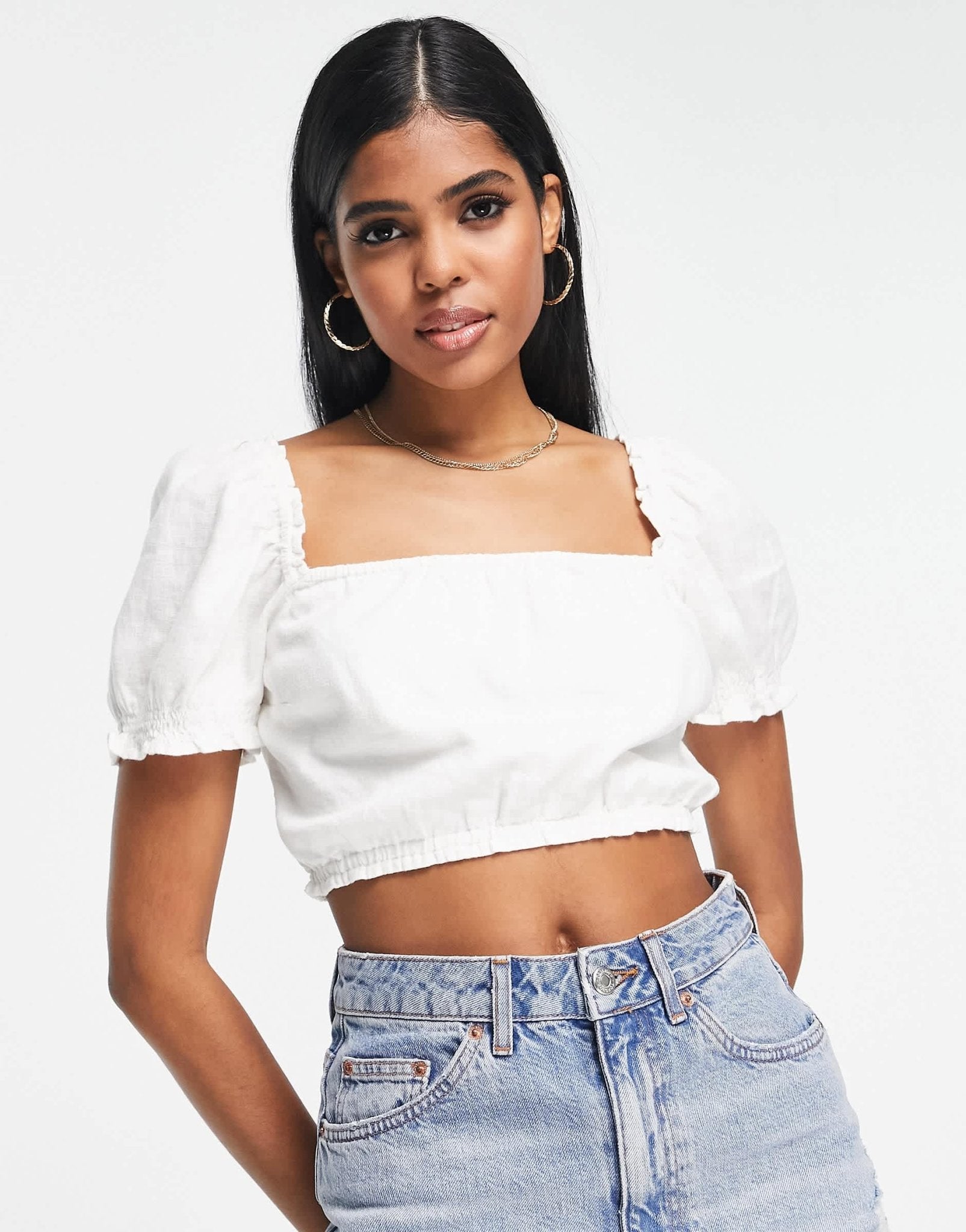 Abercrombie & Fitch ruched crop top in white - ASOS Sample Sale