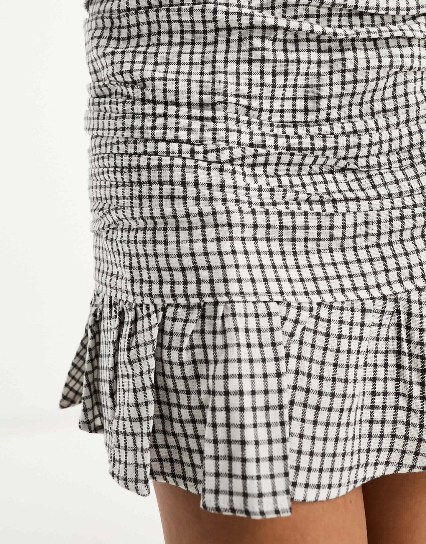 Abercrombie & Fitch ruched mini skirt in black and white check - ASOS Sample Sale