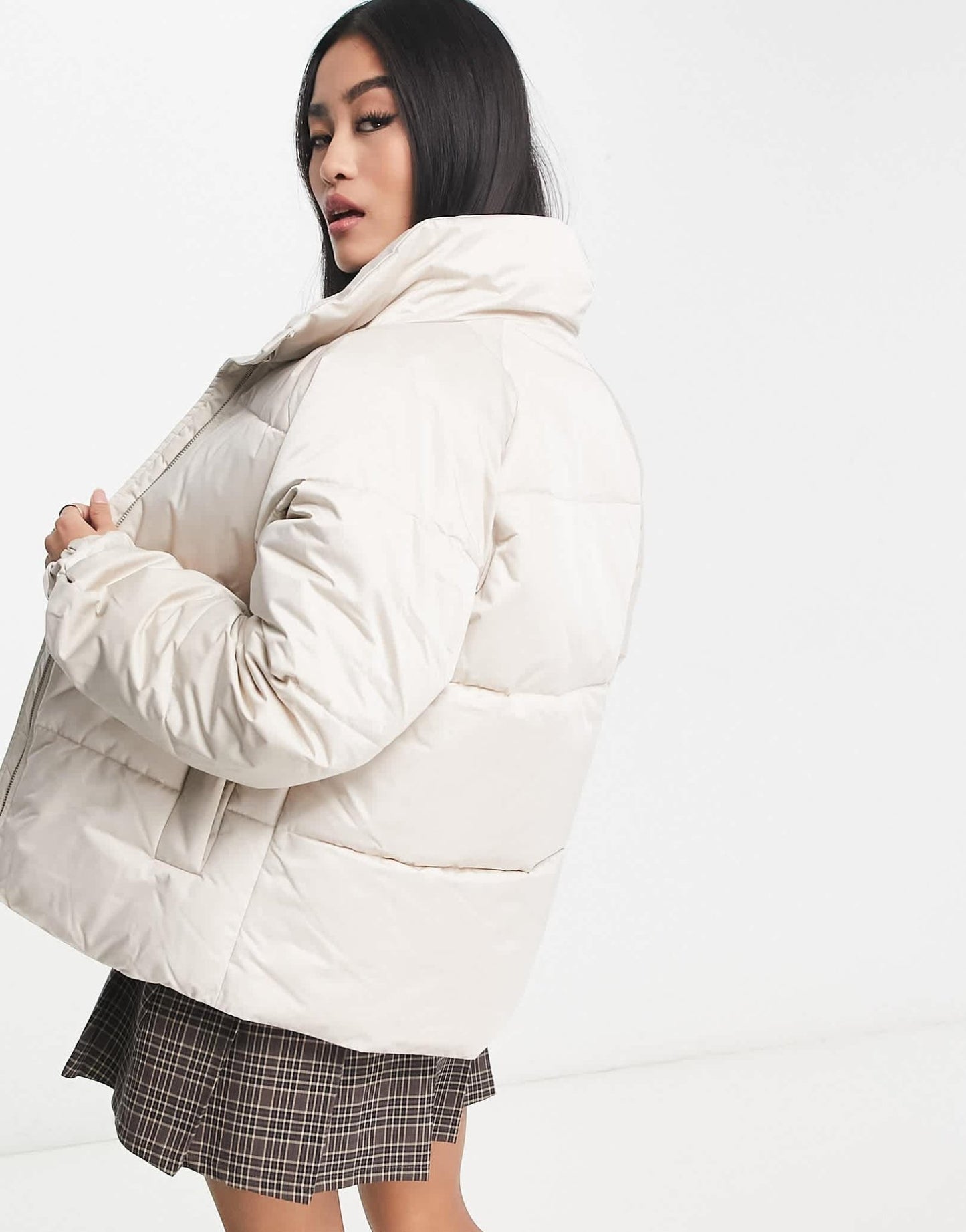 Abercrombie & Fitch satin nylon puffer jacket in light grey - ASOS Sample Sale