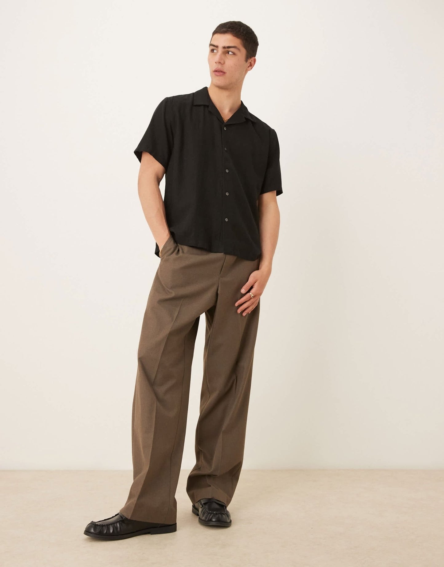 Abercrombie & Fitch short sleeve linen shirt in black - ASOS Sample Sale