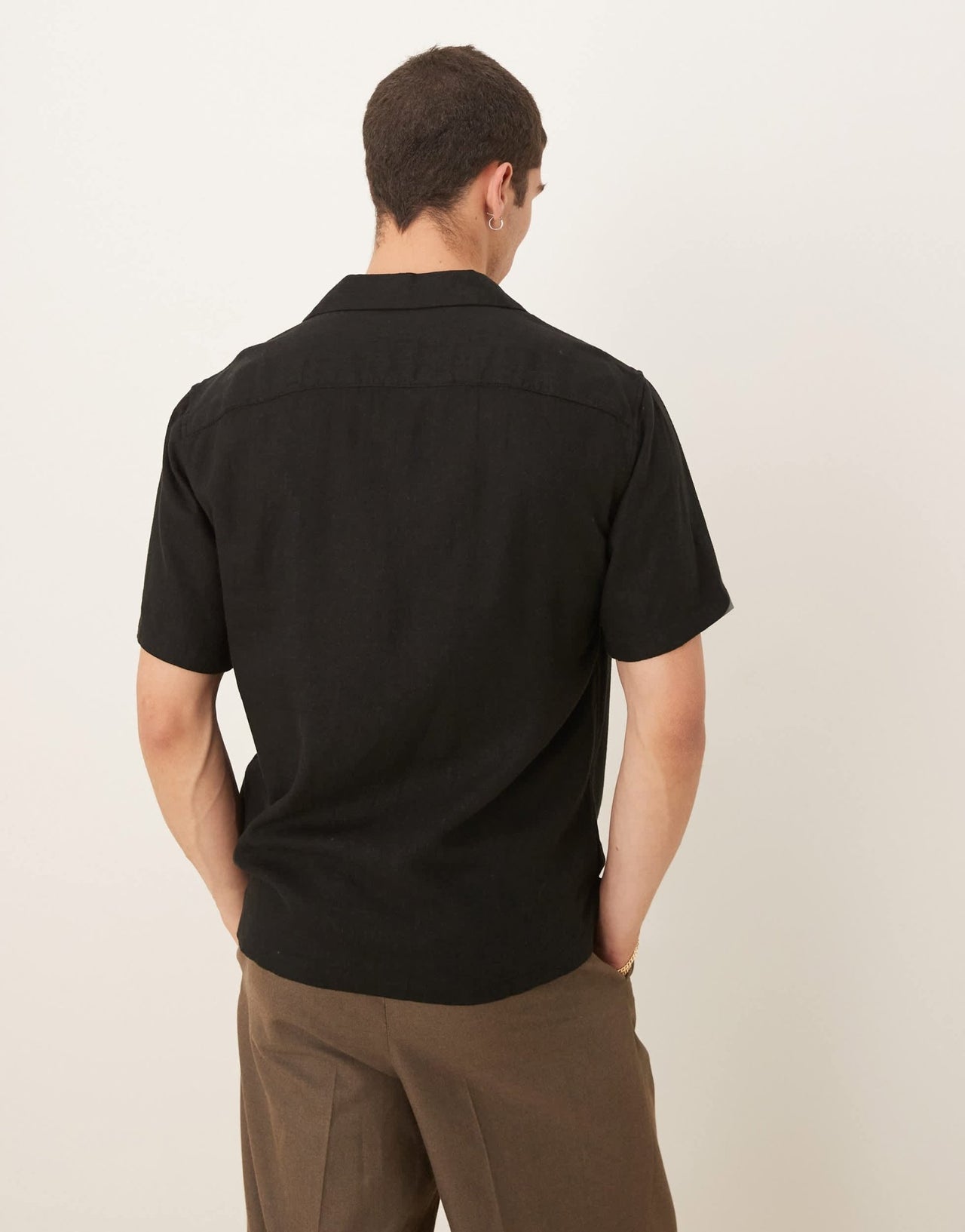Abercrombie & Fitch short sleeve linen shirt in black - ASOS Sample Sale