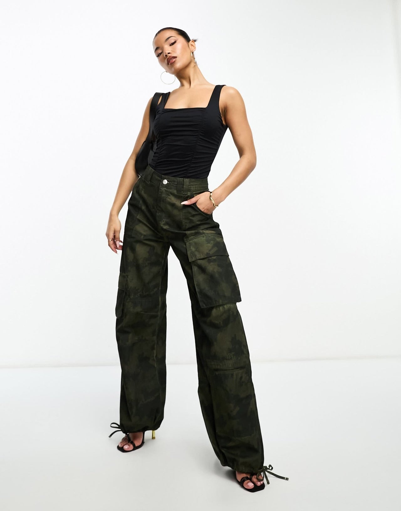 Abercrombie & Fitch square neck ruched bodysuit in black - ASOS Sample Sale
