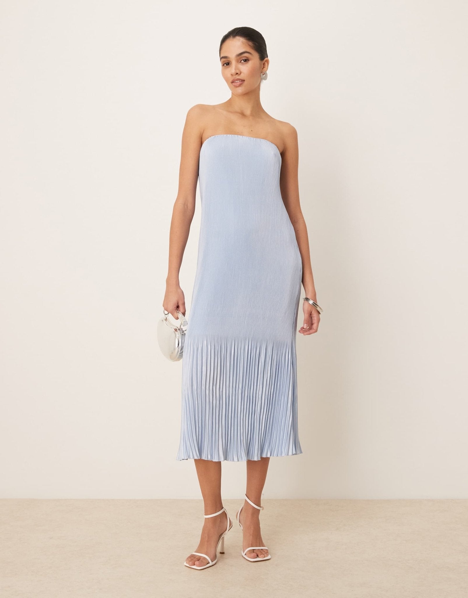 Abercrombie & Fitch strapless giselle pleat maxi dress in blue - ASOS Sample Sale