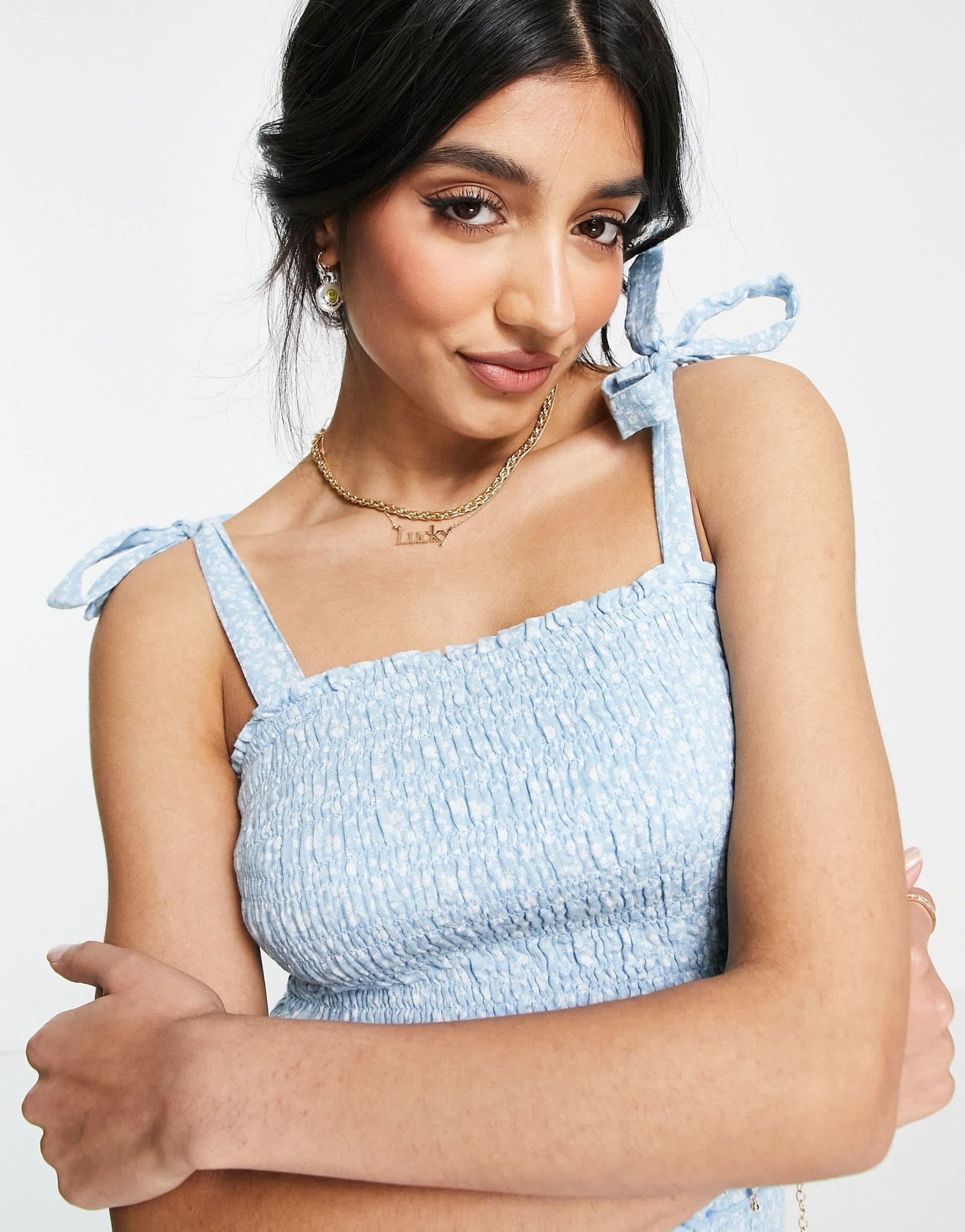 Abercrombie & Fitch tie strap top in blue floral - ASOS Sample Sale
