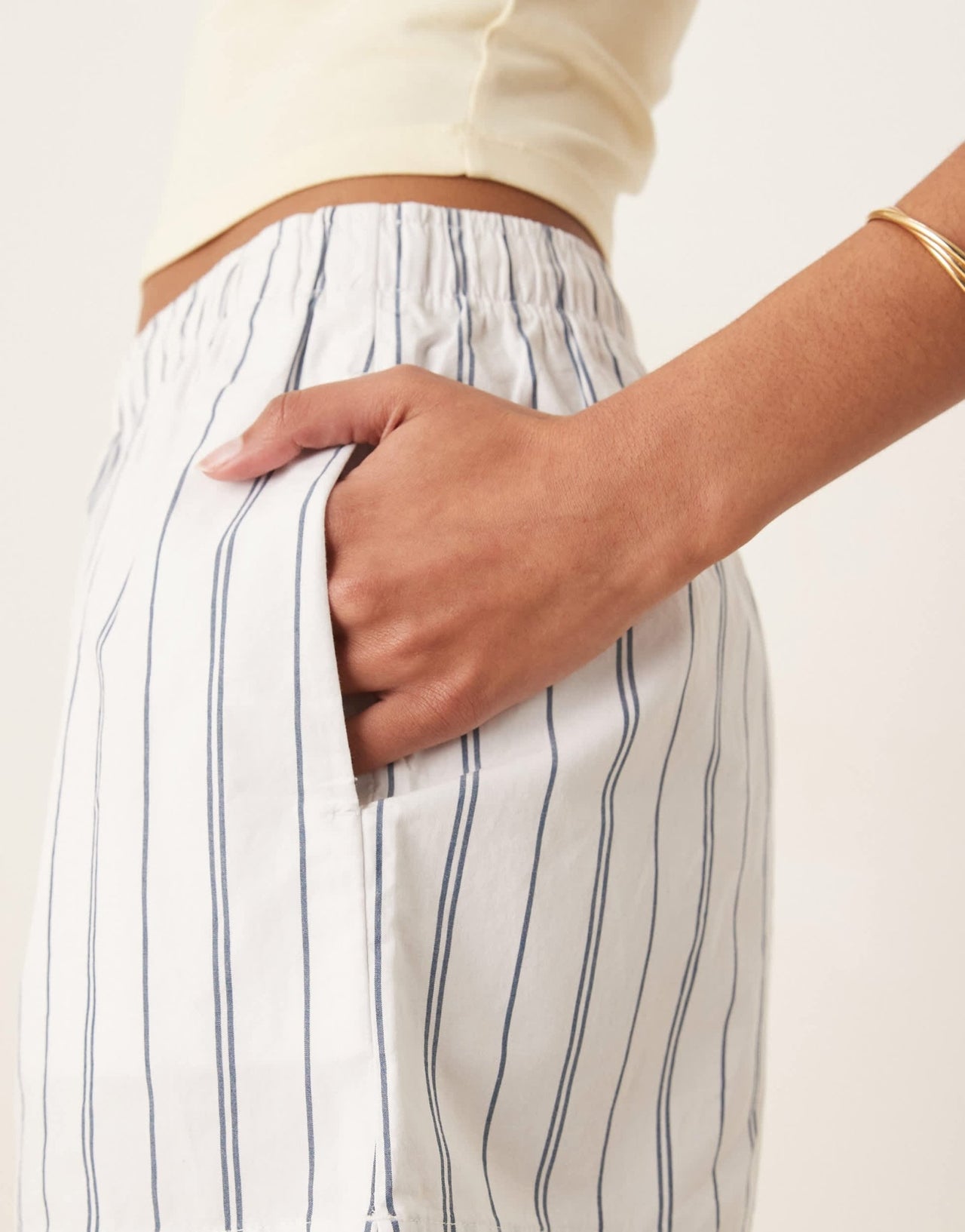 Abercrombie & Fitch tie waist poplin shorts in blue stripe - ASOS Sample Sale