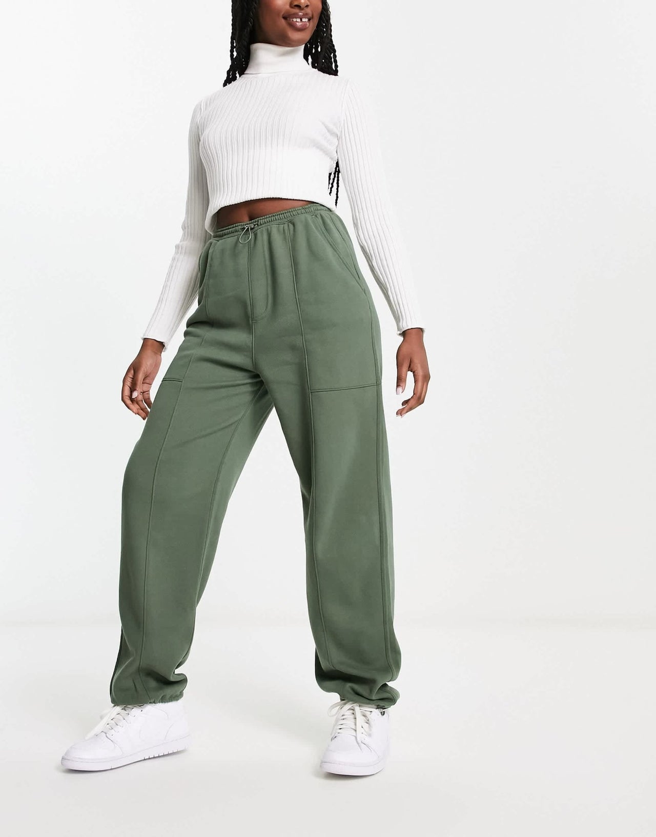 Abercrombie & Fitch utility cuffed cargo jogger in green - ASOS Sample Sale