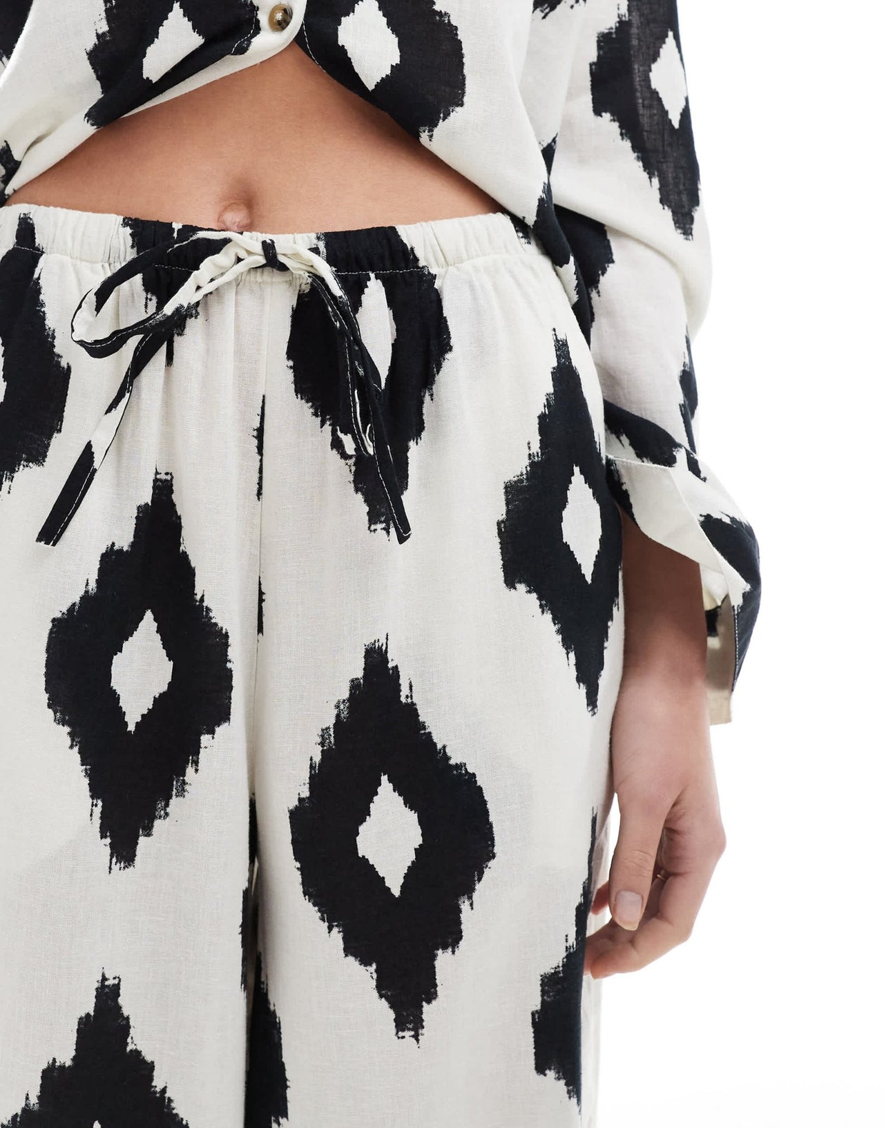 Accesorize Mono print oversized beach trousers - ASOS Sample Sale