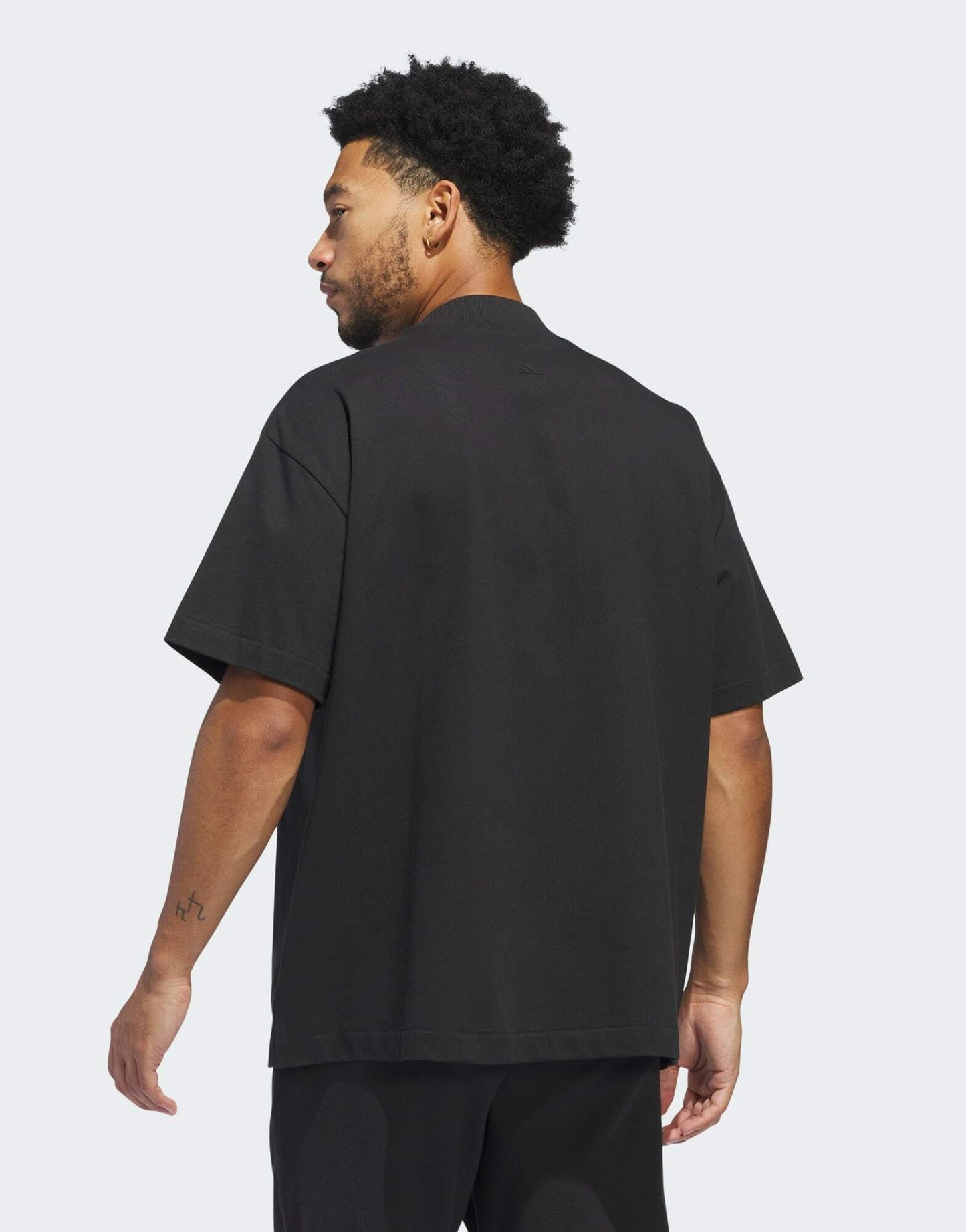 adidas Basketball short sleeve tee in black - ASOS Sample Sale