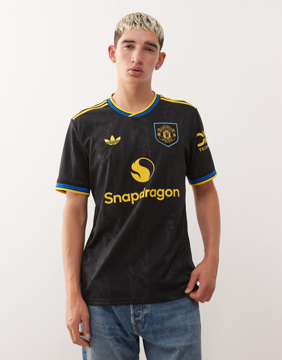 adidas Football Manchester United 25/26 third jersey in black and gold - ASOS Sample Sale