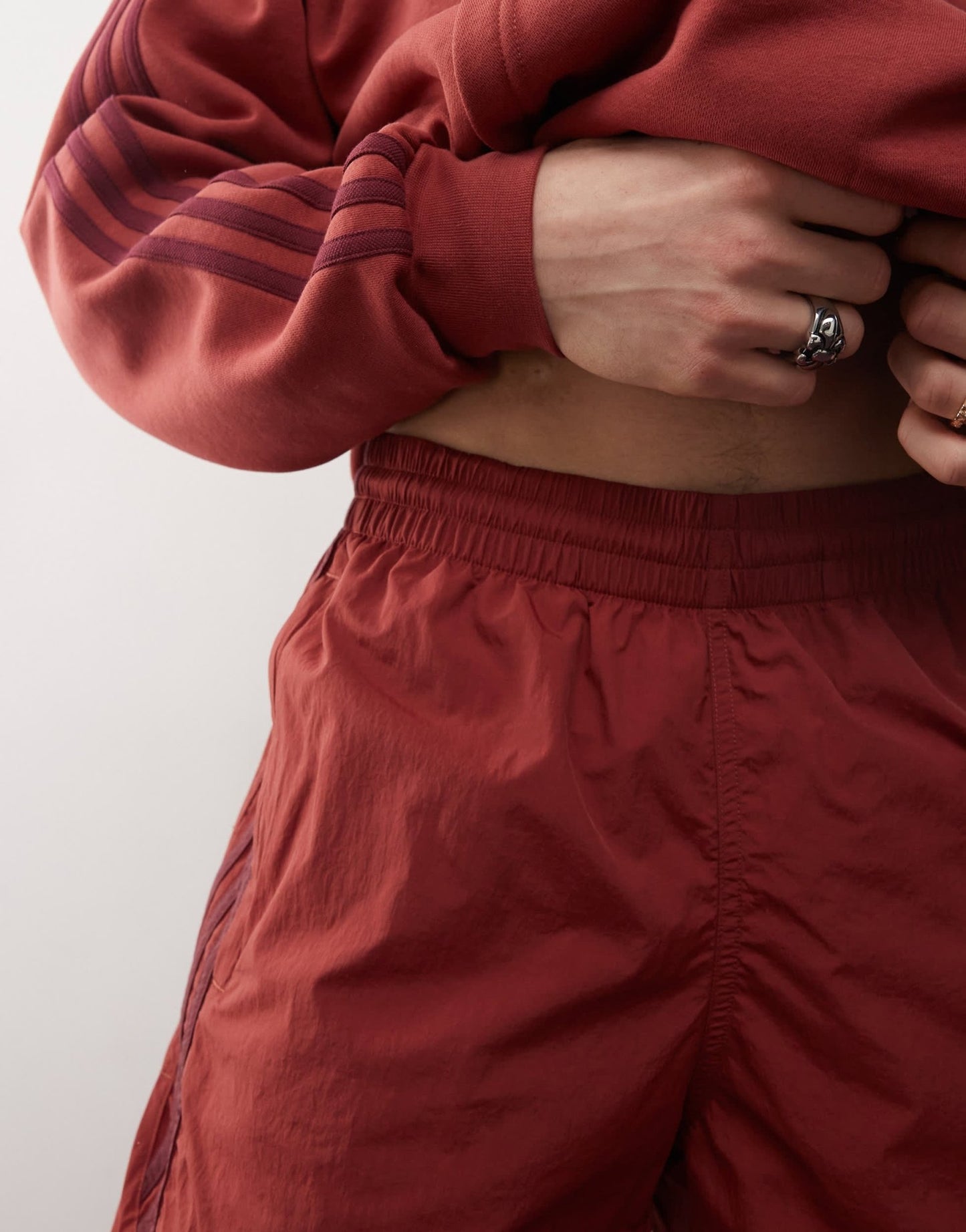 adidas Originals Adicolor sprinter shorts in burgundy - ASOS Sample Sale