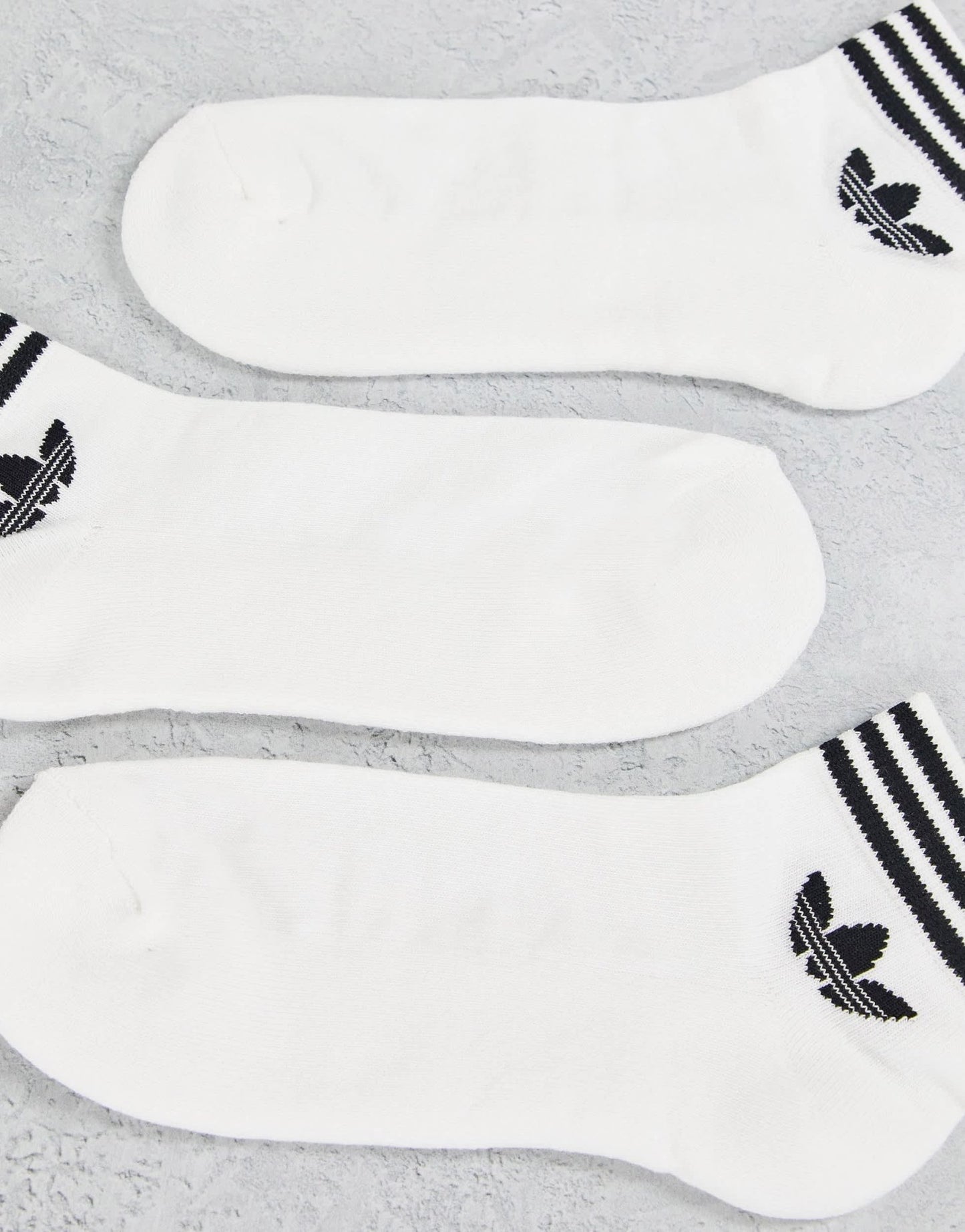 adidas Originals adicolor Trefoil 3 pack ankle socks in white - ASOS Sample Sale
