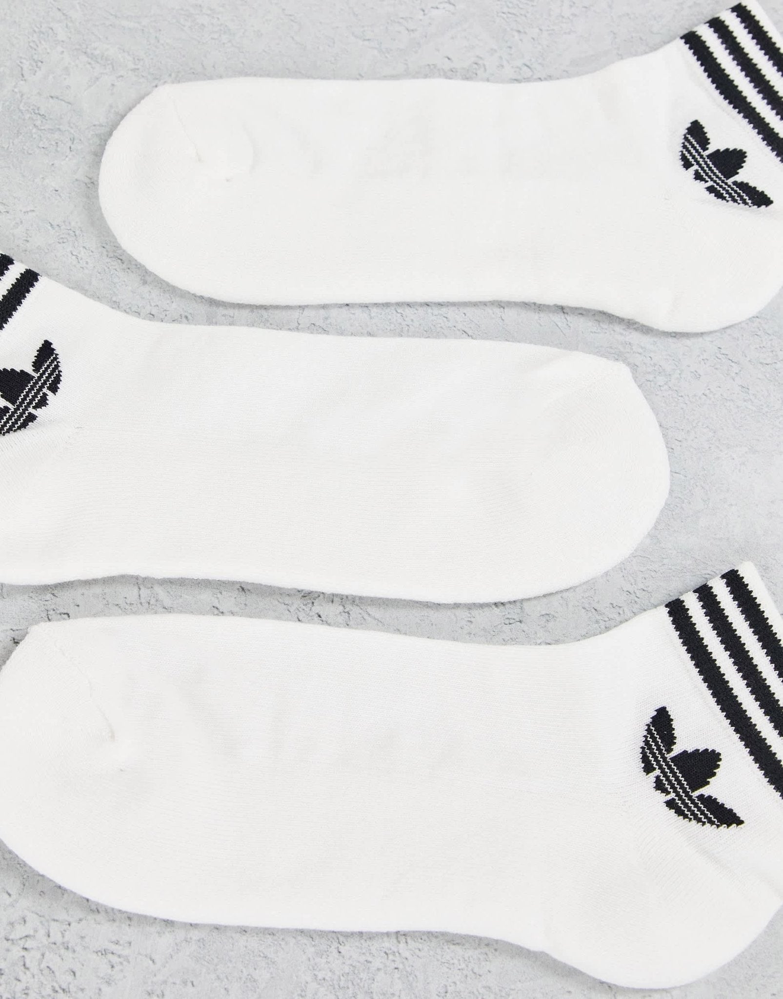 adidas Originals adicolor Trefoil 3 pack ankle socks in white - ASOS Sample Sale
