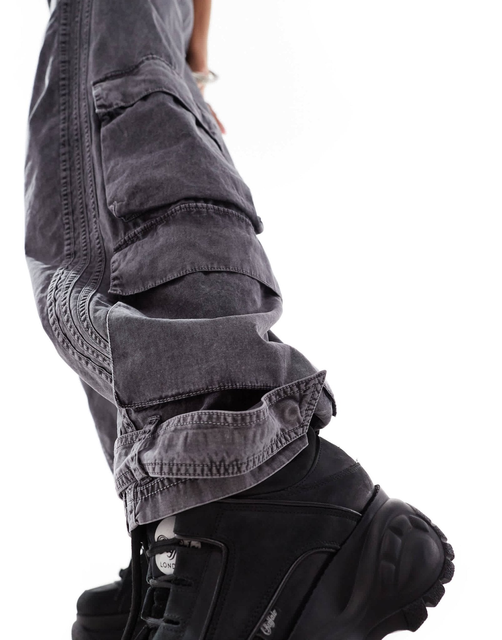 adidas Originals Adilenium cargo trousers in washed olive - ASOS Sample Sale