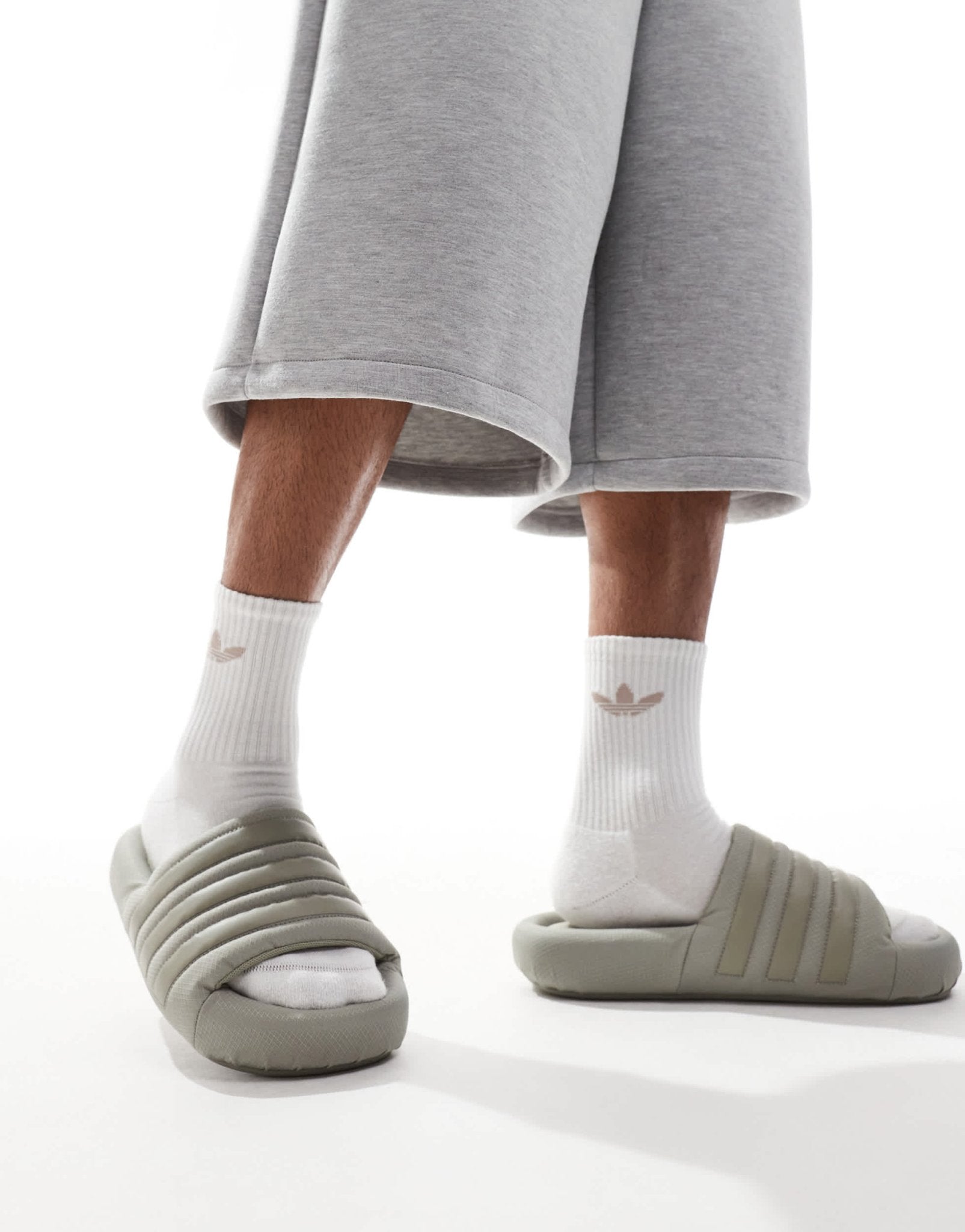 adidas Originals Adilette 24 sliders in grey - ASOS Sample Sale