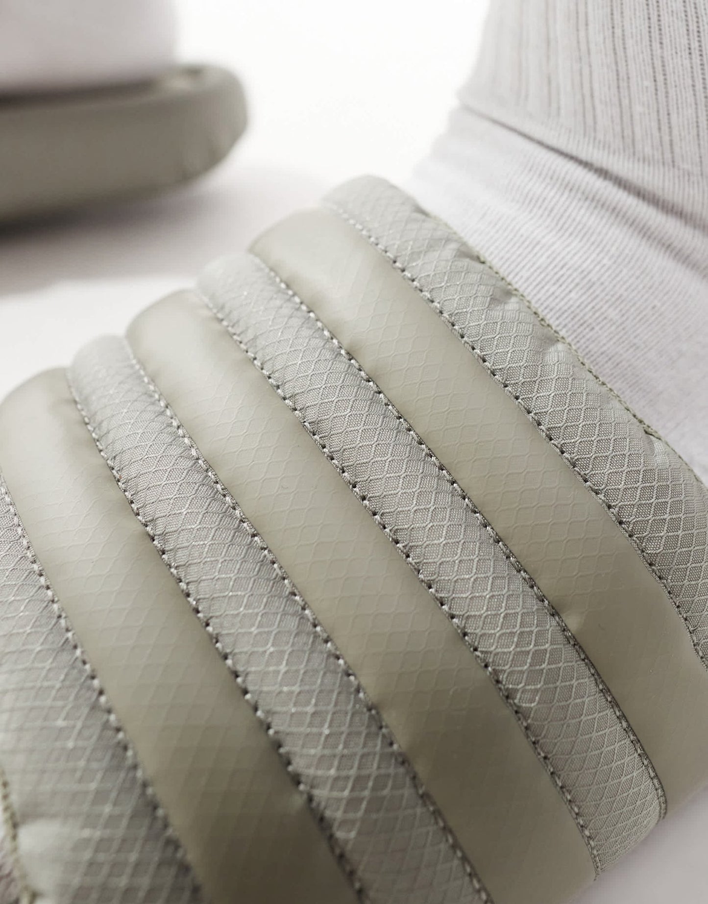 adidas Originals Adilette 24 sliders in grey - ASOS Sample Sale