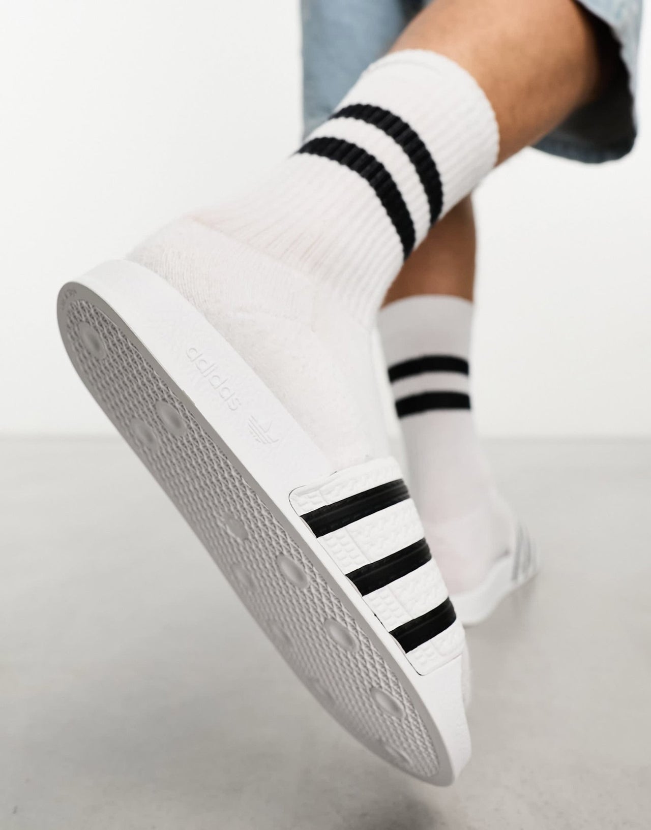adidas Originals adilette sliders in white and black - ASOS Sample Sale