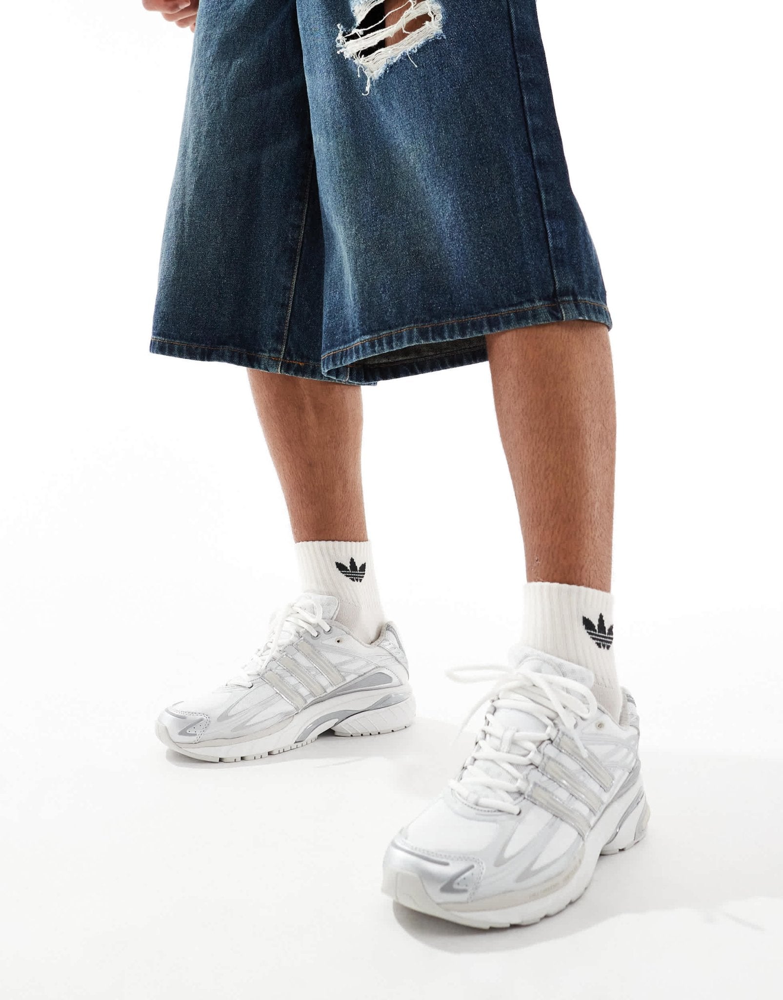 adidas Originals Adistar Cushion trainers in white - ASOS Sample Sale