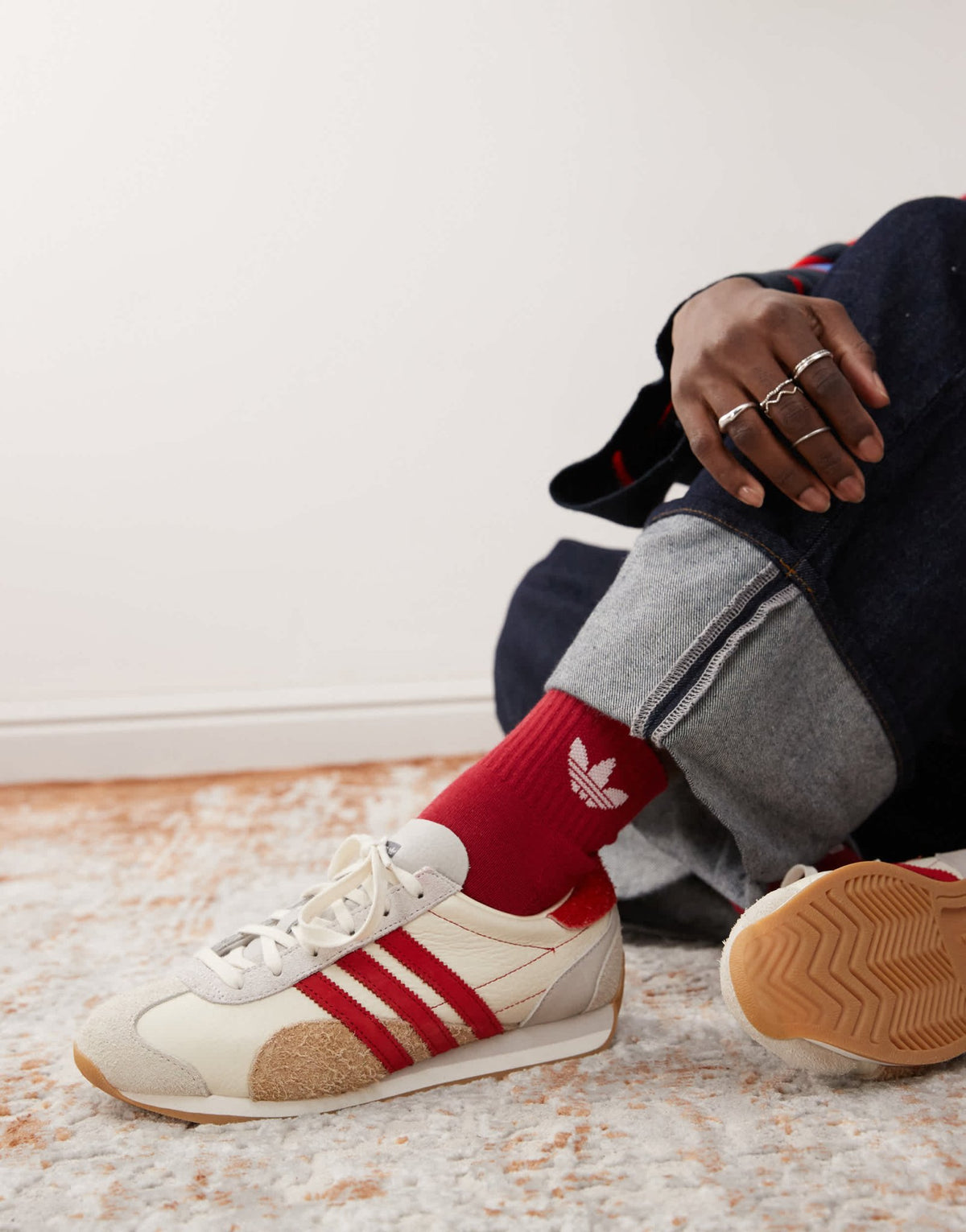 adidas Originals Country OG trainers in white and red - ASOS Sample Sale