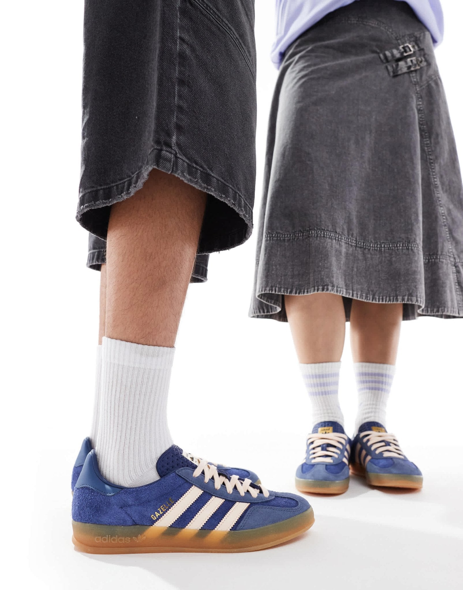 adidas Originals Gazelle Indoor trainers in navy and pink with gum sole - ASOS Sample Sale