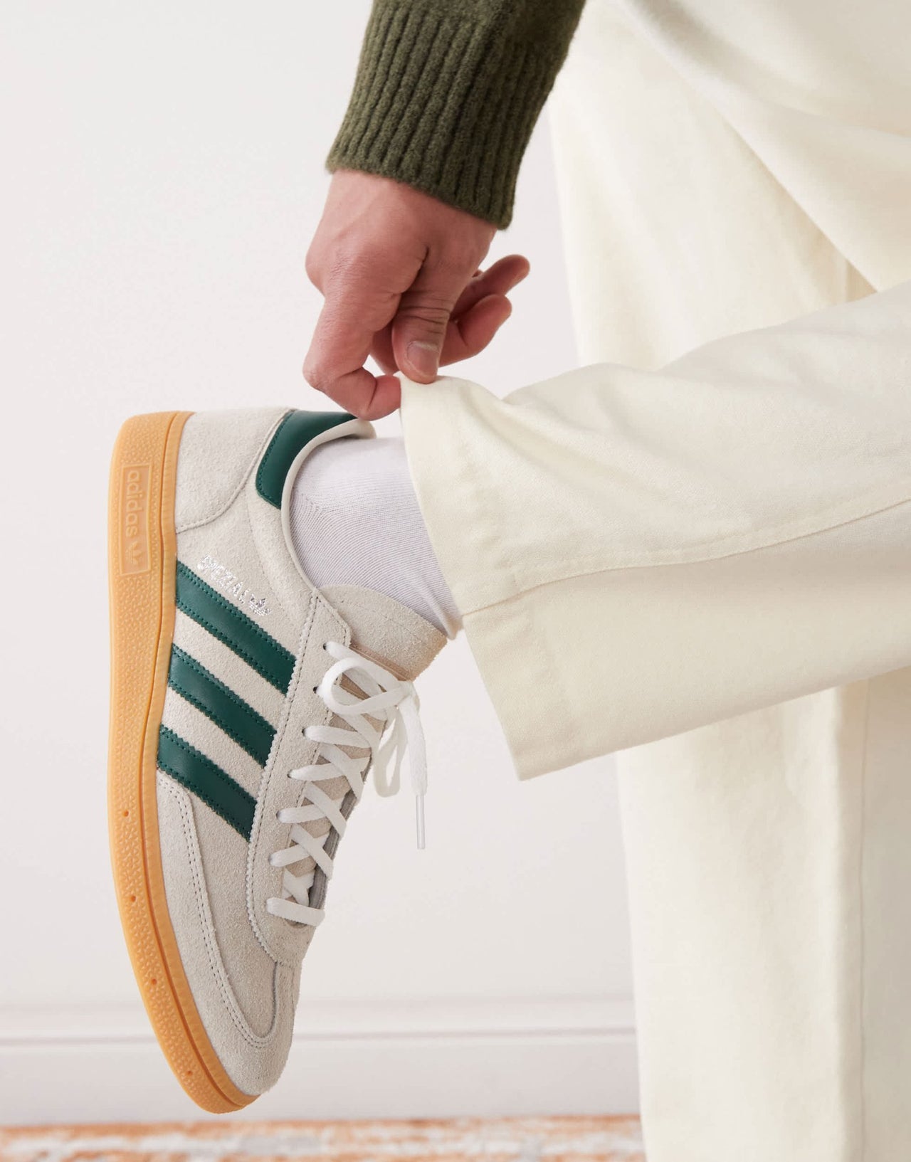 adidas Originals Handball Spezial trainers in cream and green - ASOS Sample Sale