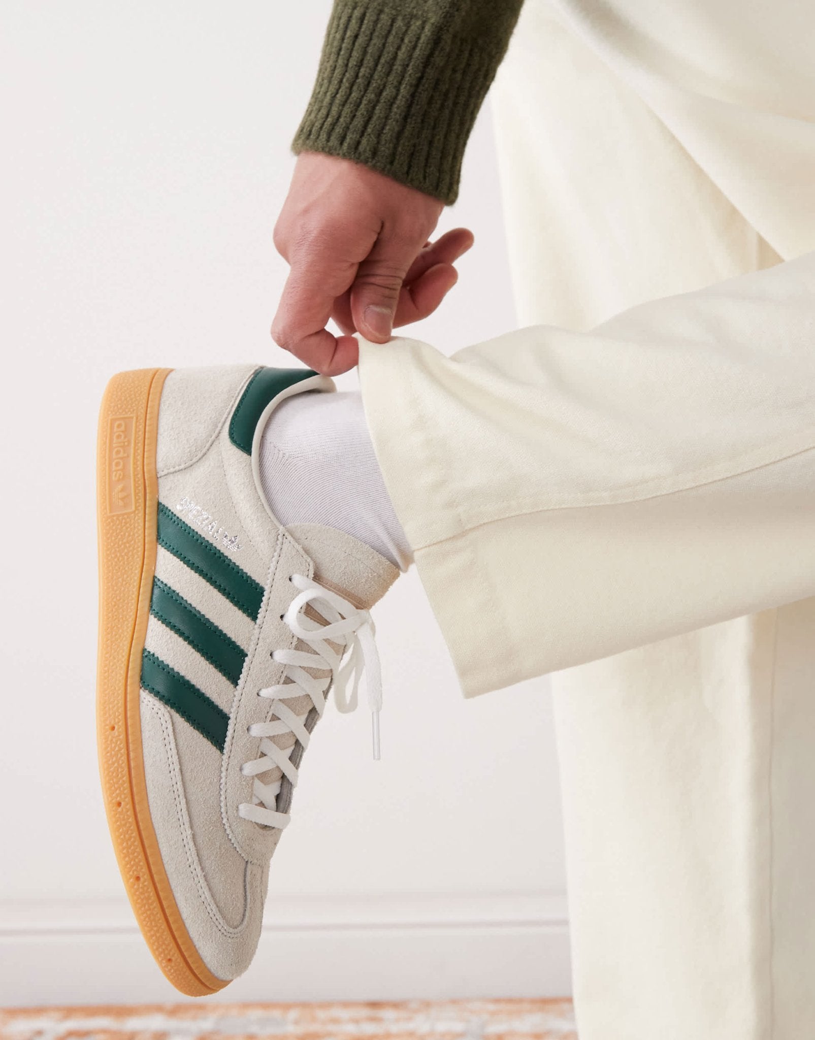 adidas Originals Handball Spezial trainers in cream and green - ASOS Sample Sale