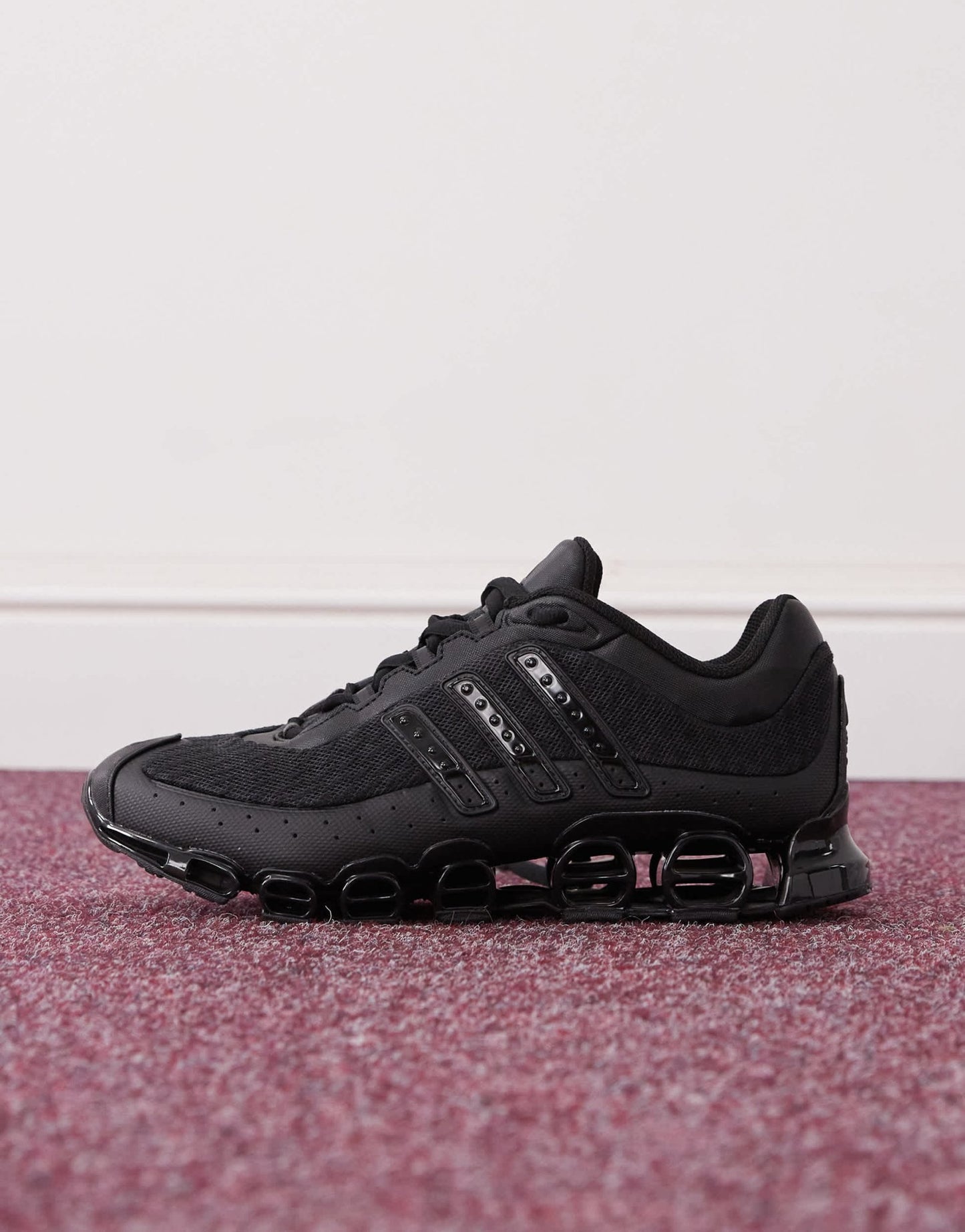 adidas Originals Megaride trainers in black - ASOS Sample Sale