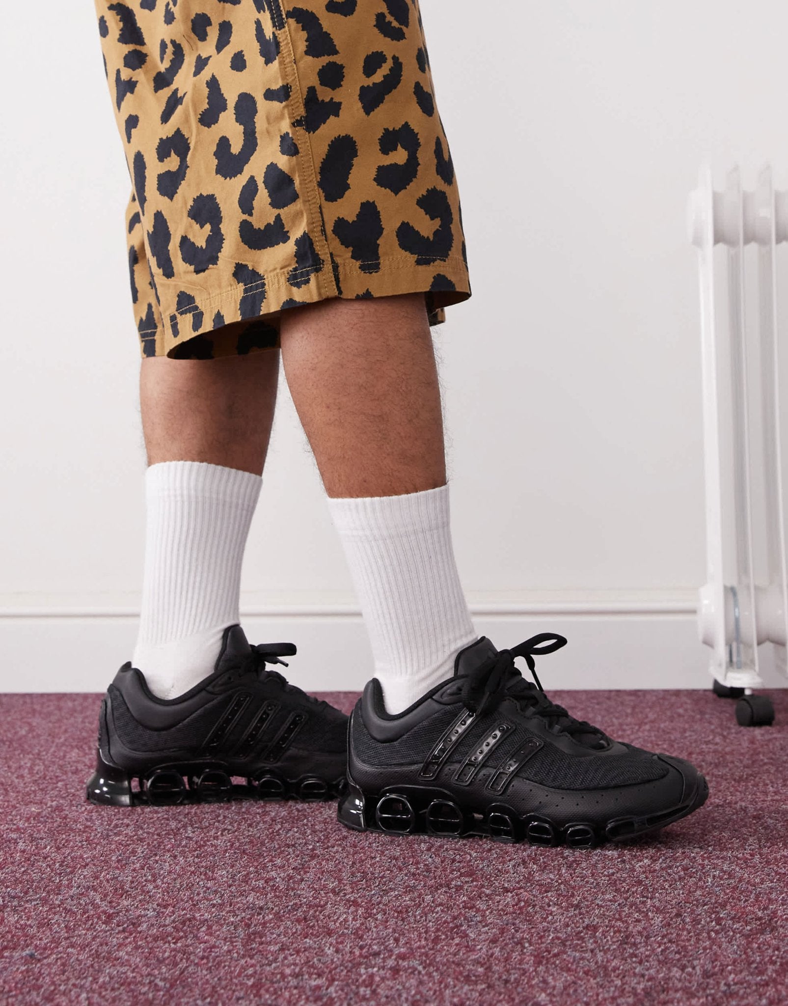 adidas Originals Megaride trainers in black - ASOS Sample Sale
