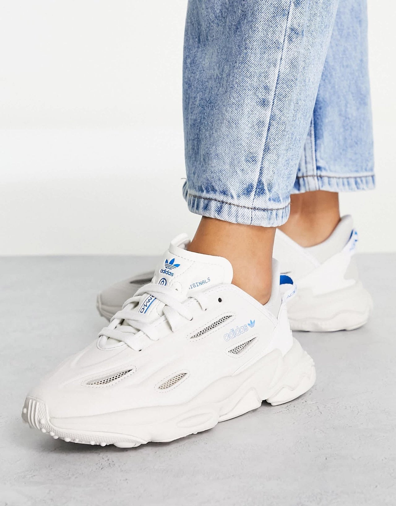 adidas Originals Ozweego Celox trainers in grey with blue details - ASOS Sample Sale