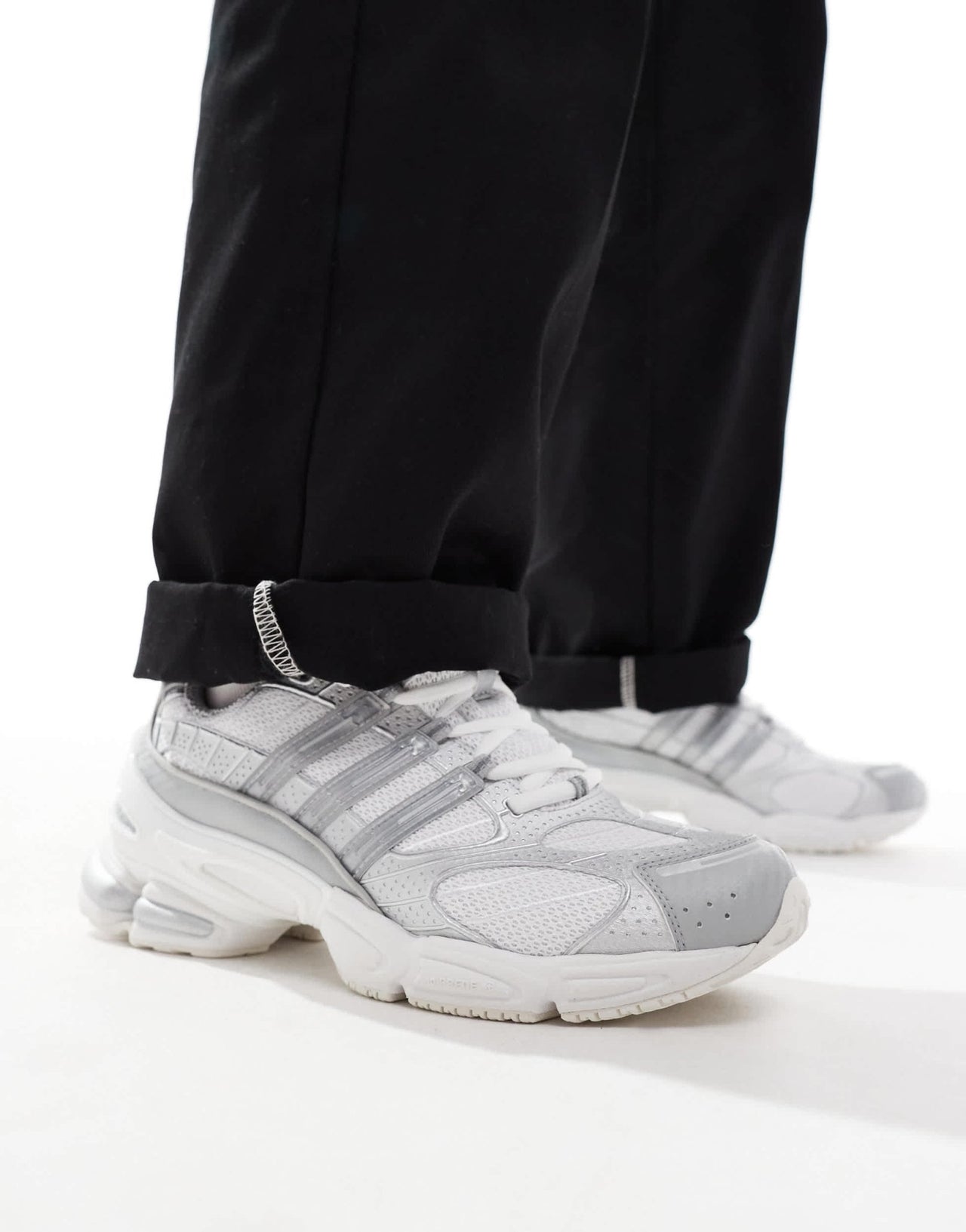 adidas Originals Ozweego Pro trainers in white - ASOS Sample Sale