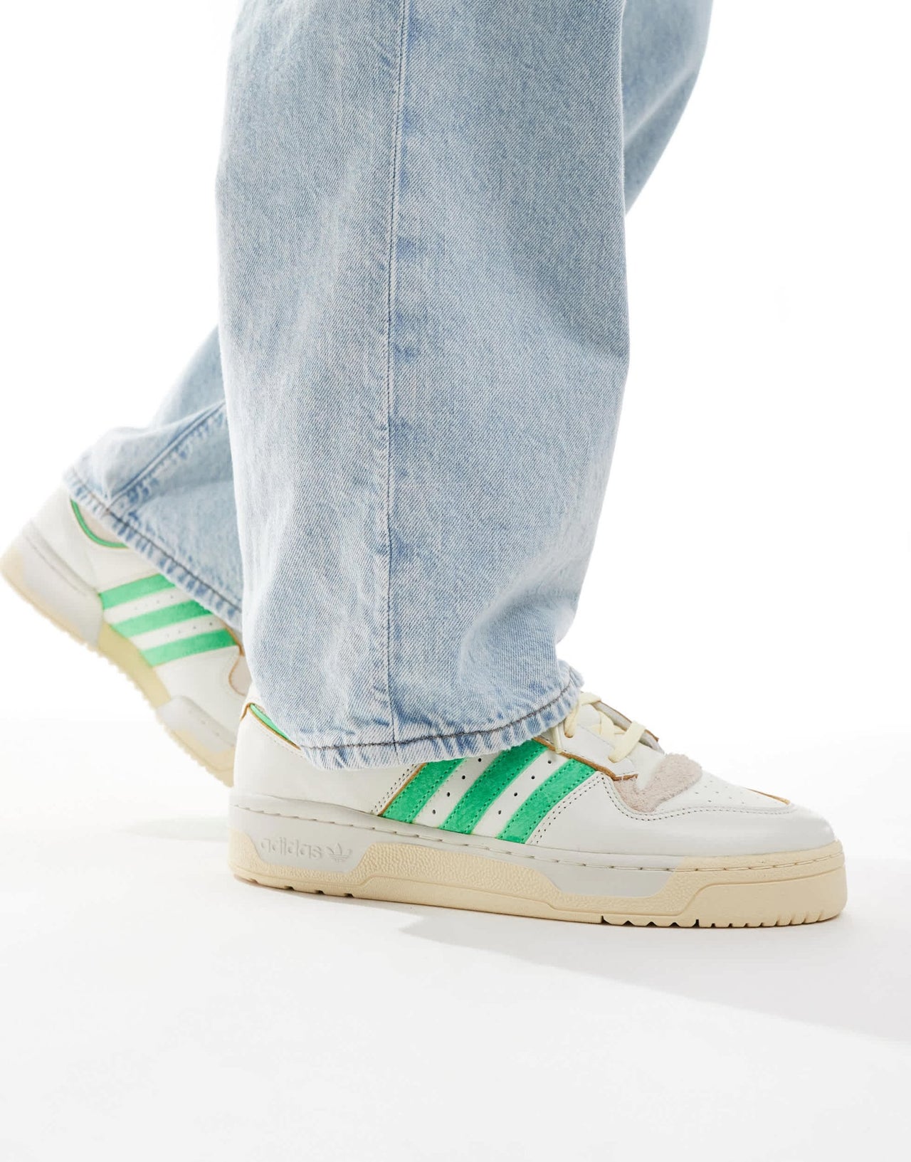 adidas Originals Rivalry 86 Low trainers in cream and green - ASOS Sample Sale
