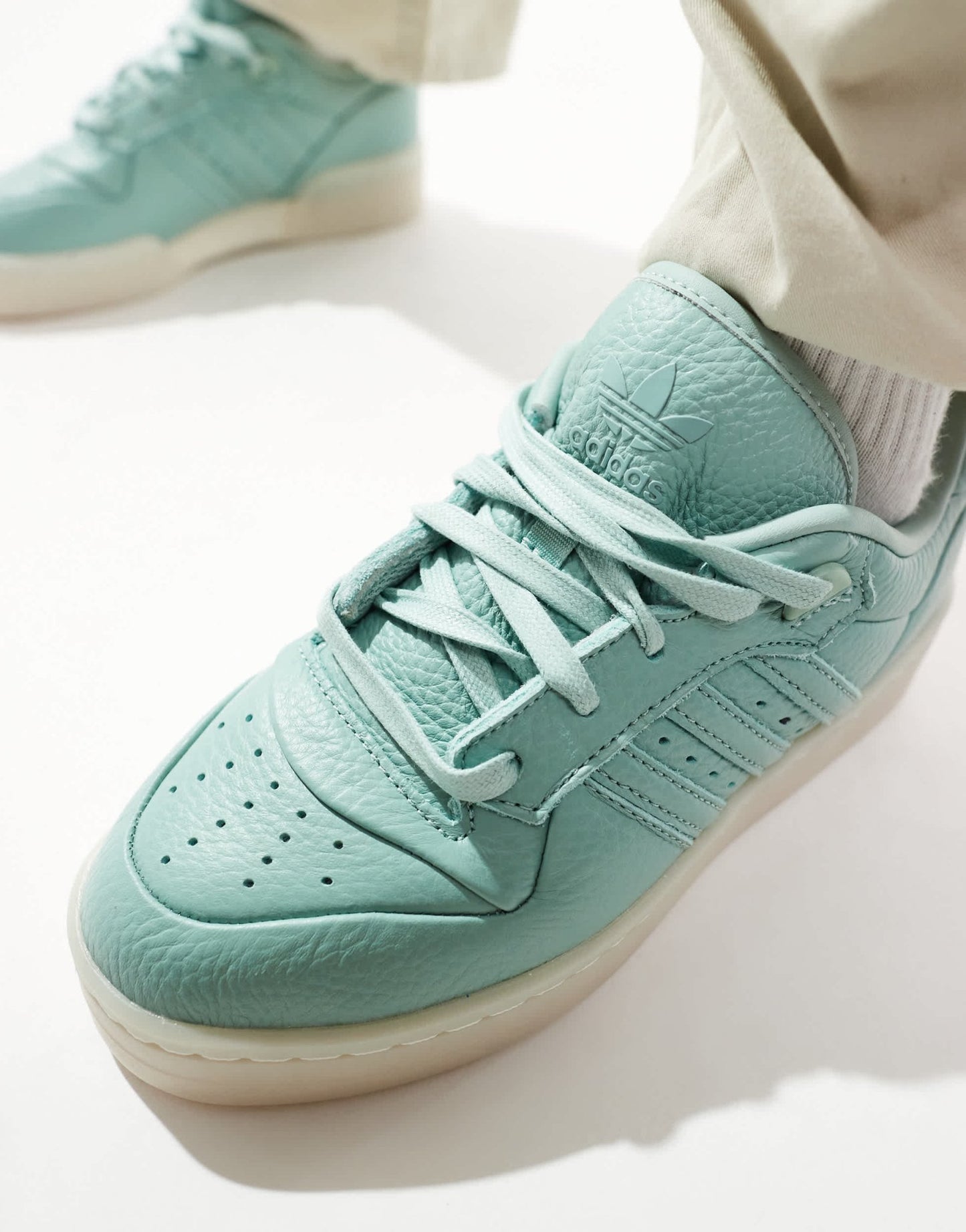 adidas Originals Rivalry Lux Low trainers in green - ASOS Sample Sale