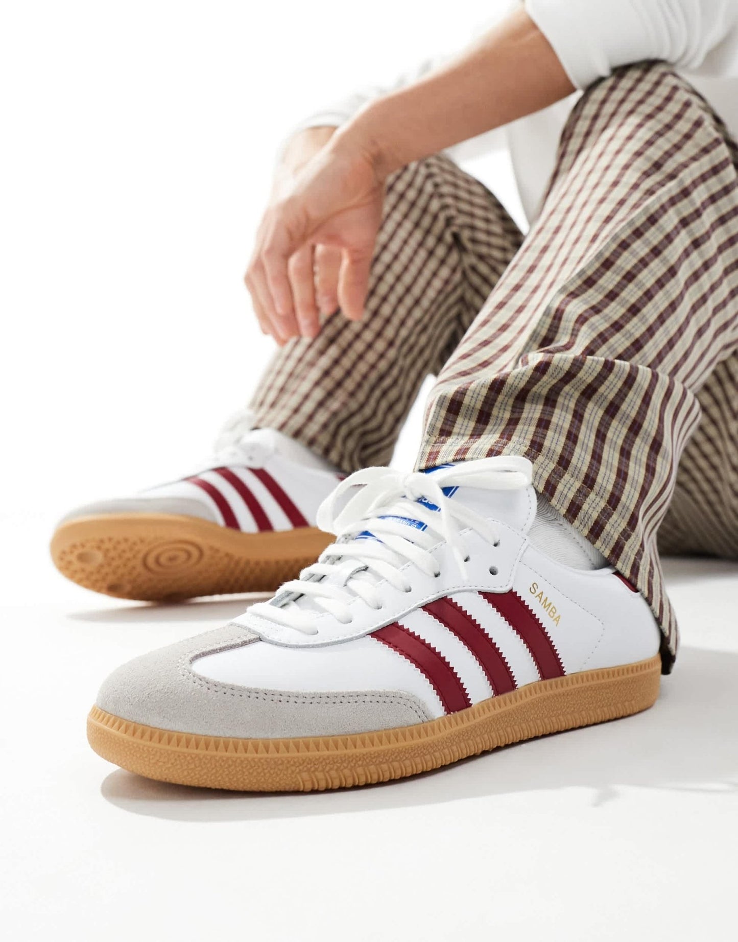 adidas Originals Samba OG trainers in white and burgundy - ASOS Sample Sale
