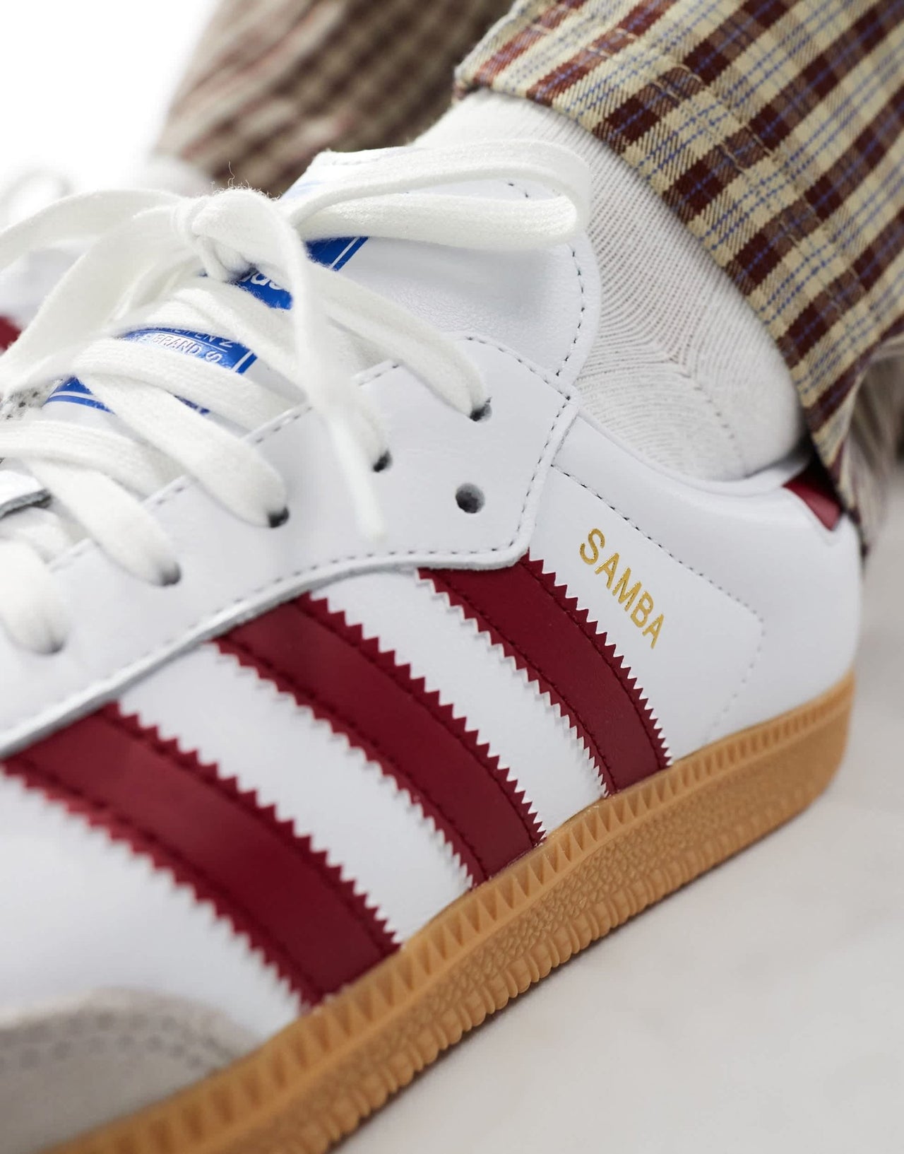 adidas Originals Samba OG trainers in white and burgundy - ASOS Sample Sale