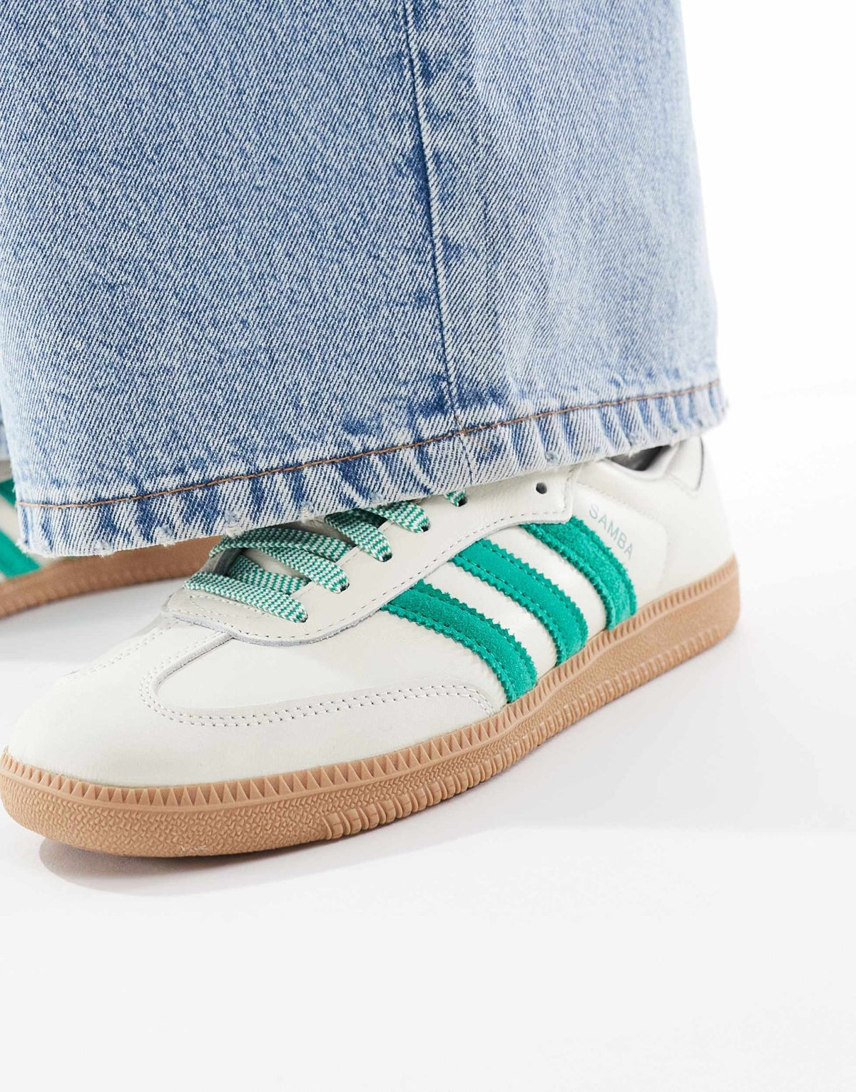 adidas Originals Samba trainers in off white and green - ASOS Sample Sale