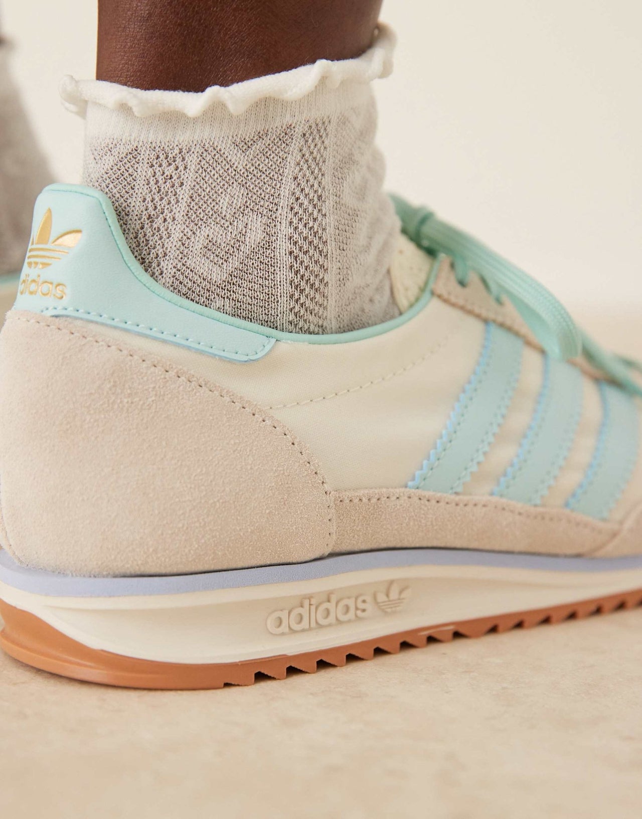 adidas Originals SL 72 OG trainers in off white and blue - ASOS Sample Sale