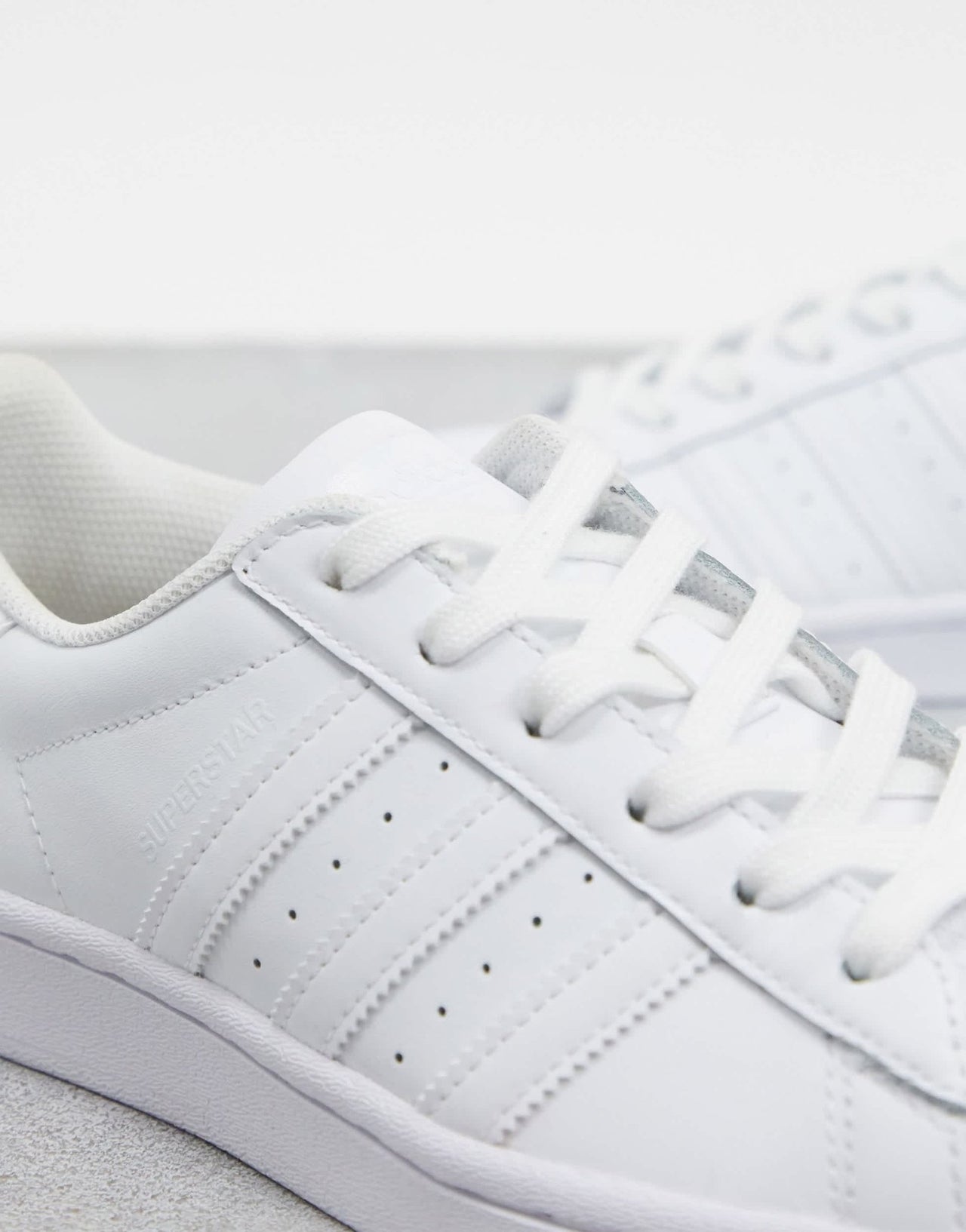 adidas Originals Superstar trainers in triple white - ASOS Sample Sale