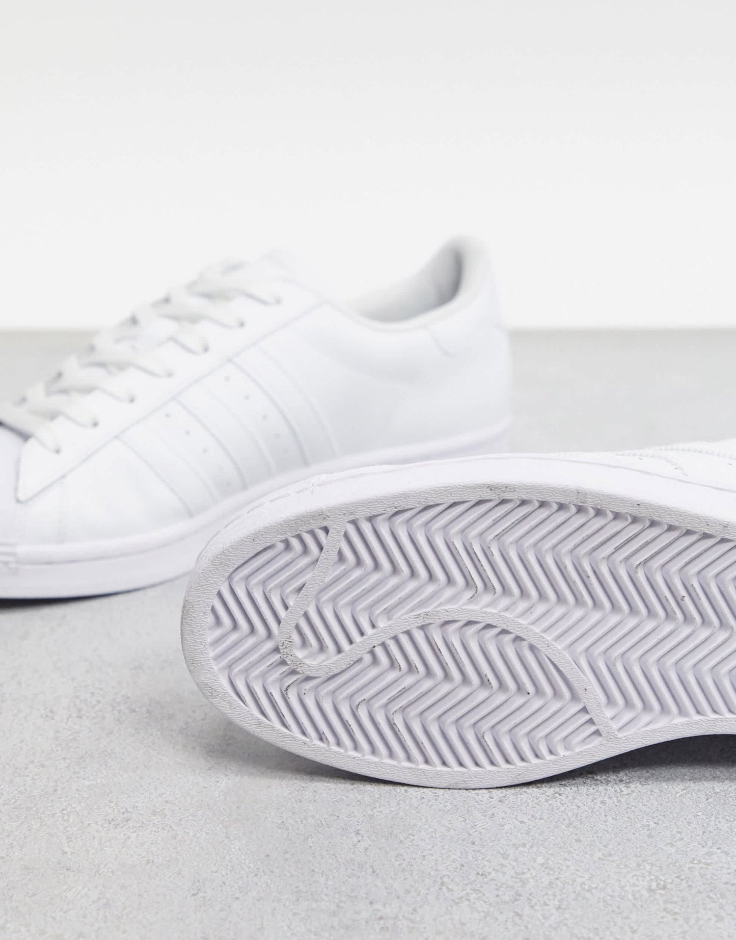 adidas Originals Superstar trainers in triple white - ASOS Sample Sale
