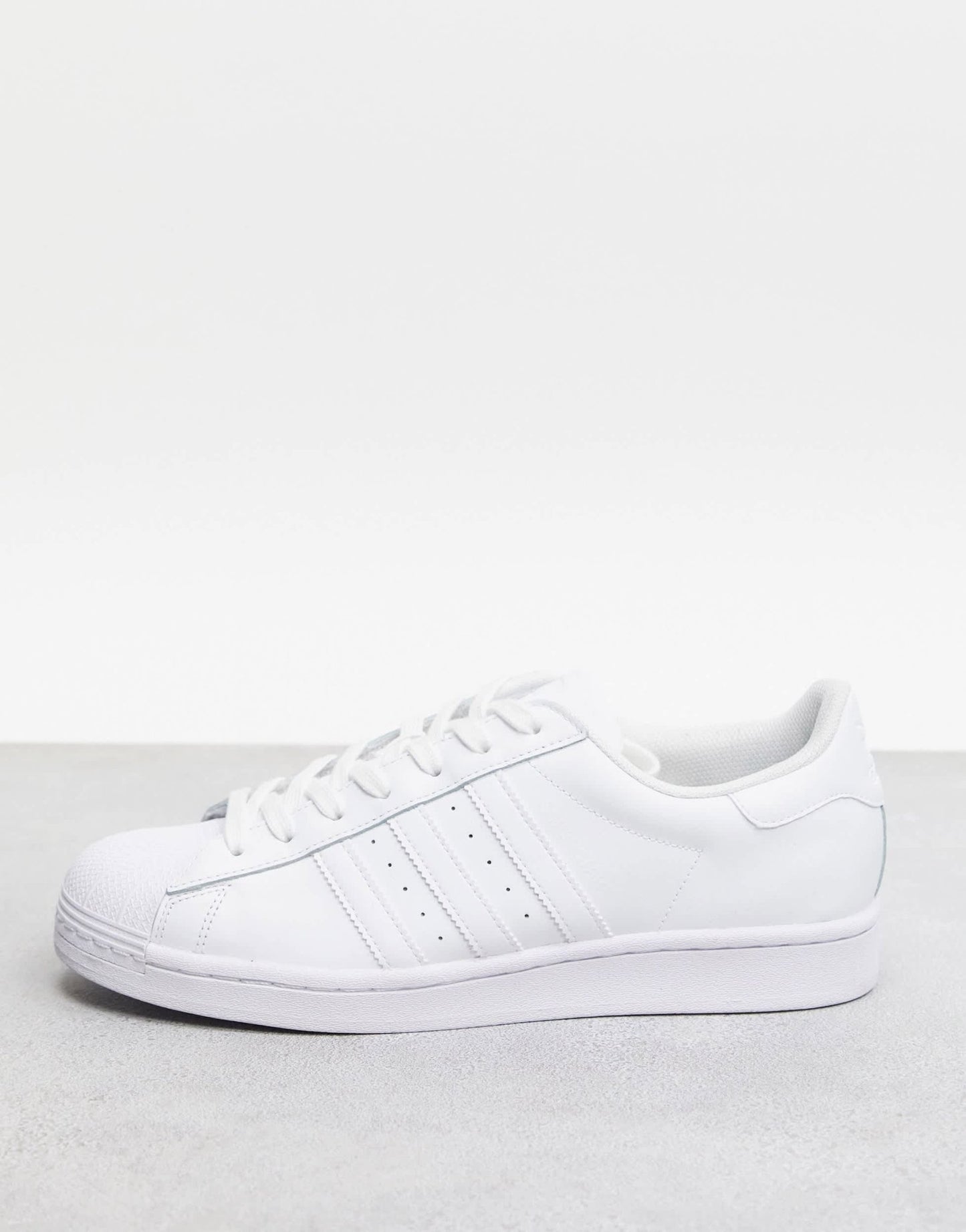 adidas Originals Superstar trainers in triple white - ASOS Sample Sale