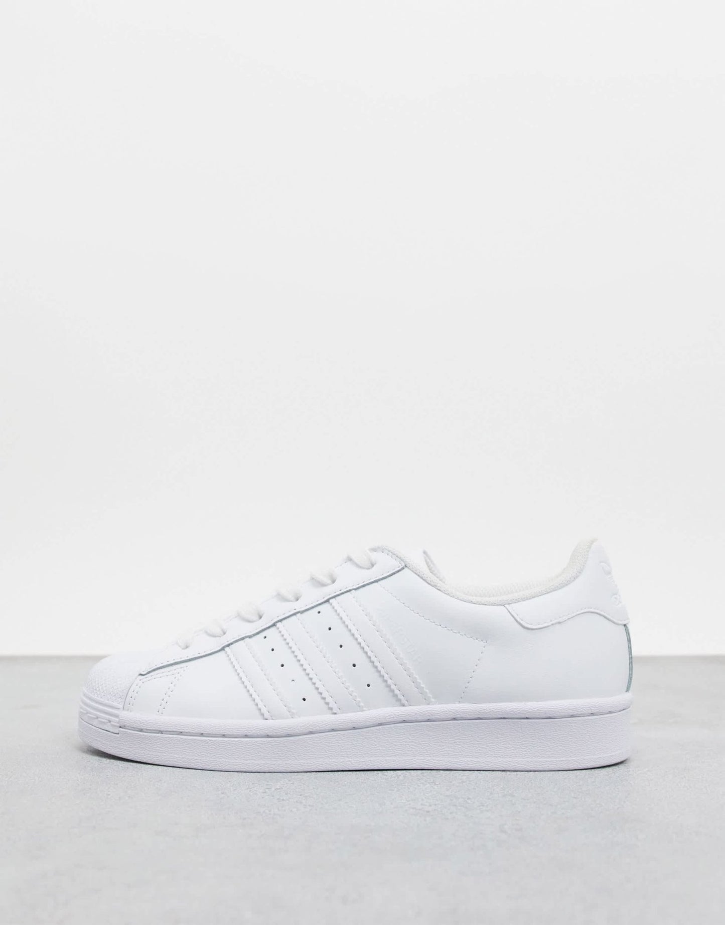 adidas Originals Superstar trainers in triple white - ASOS Sample Sale