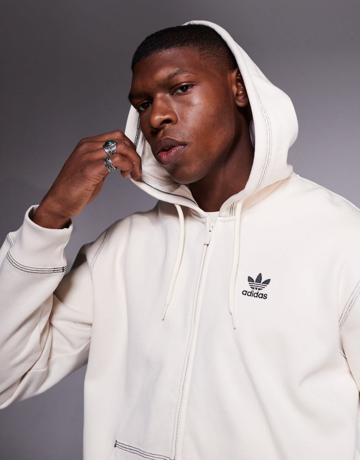adidas Originals Trefoil Essentials zip through hoodie in cream with contrast stitch detail - ASOS Sample Sale