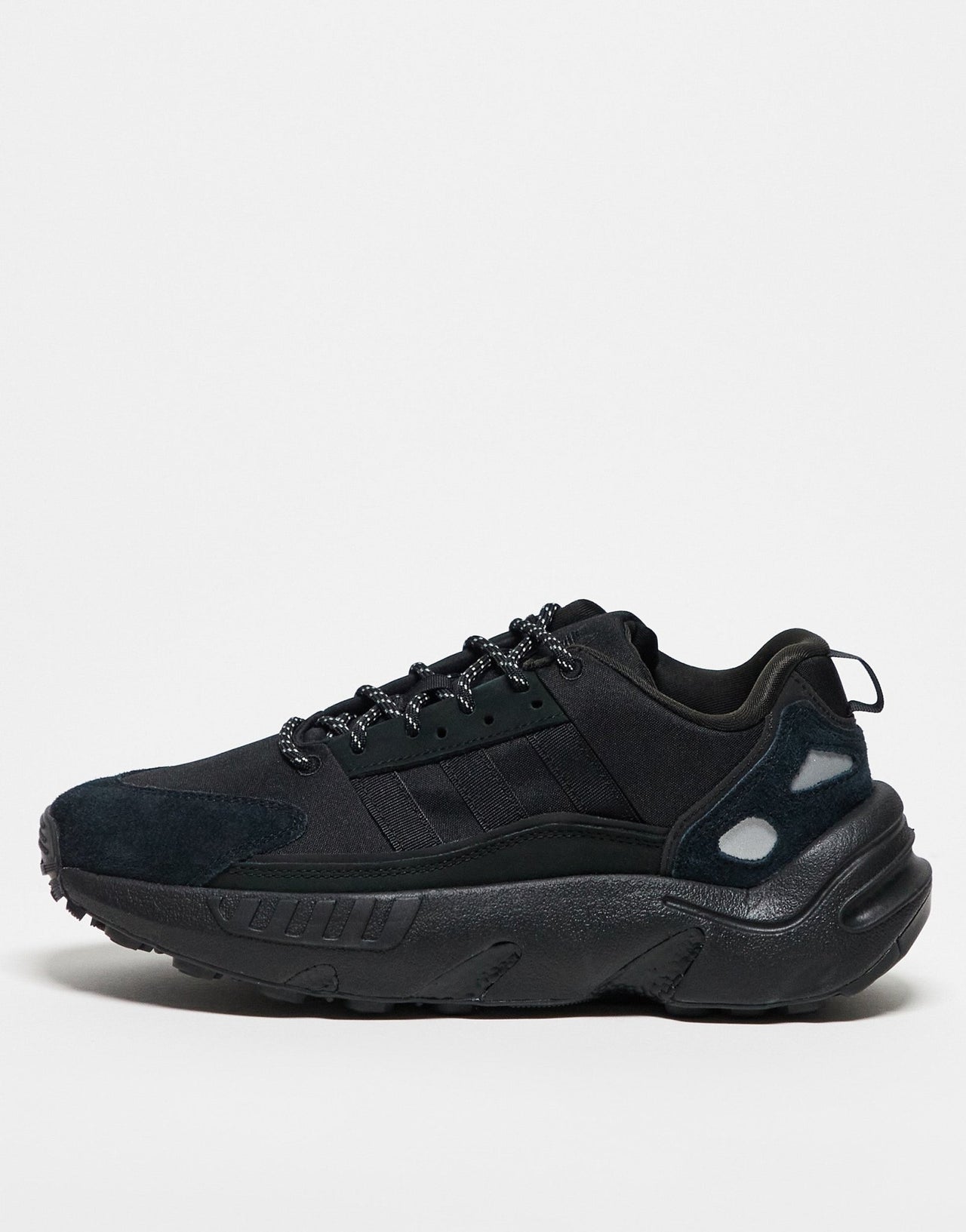 adidas Originals ZX22 Boost trainers in triple black - ASOS Sample Sale