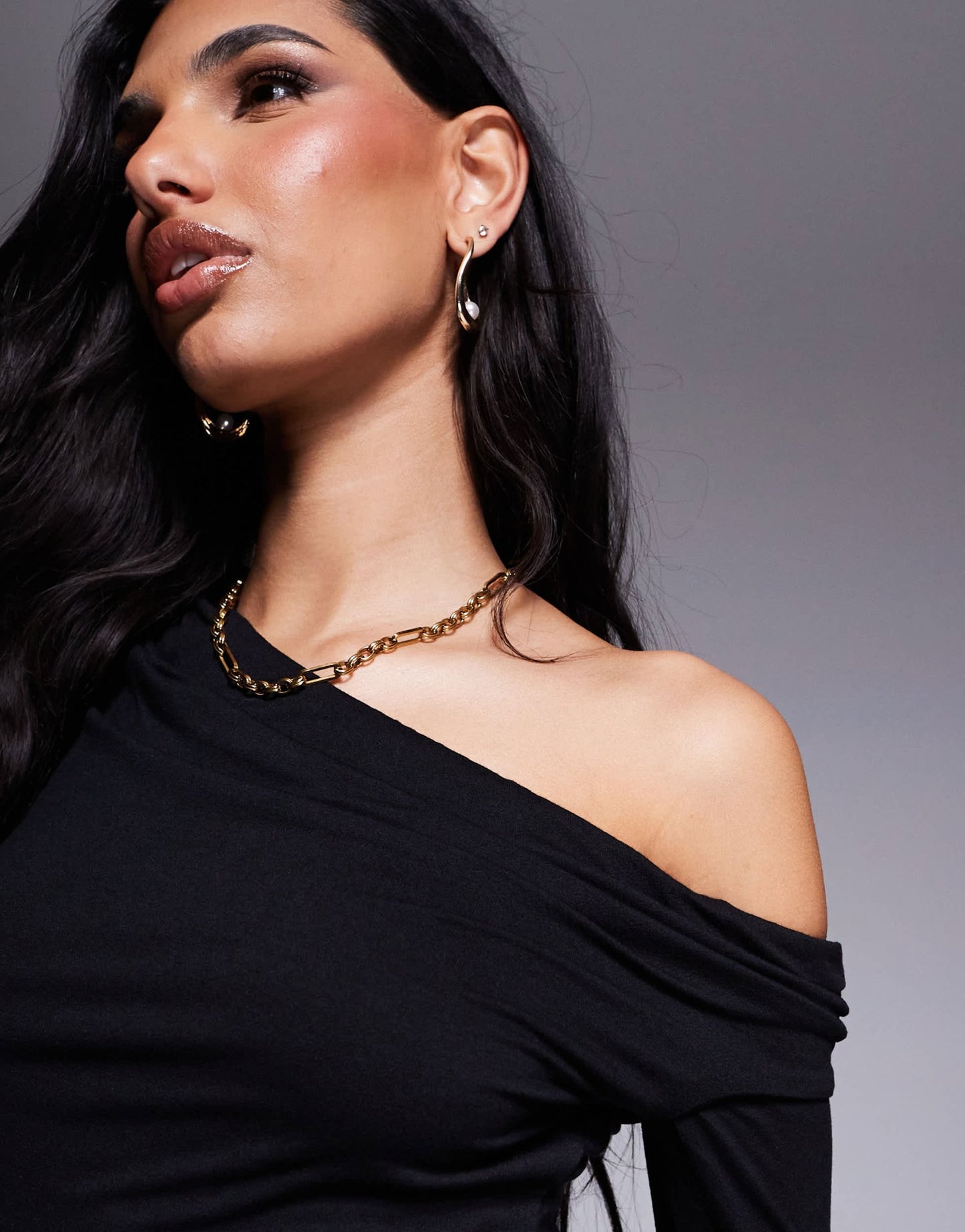 AFRM bria ls top with asymetrical neckline in crepe knit in black - ASOS Sample Sale