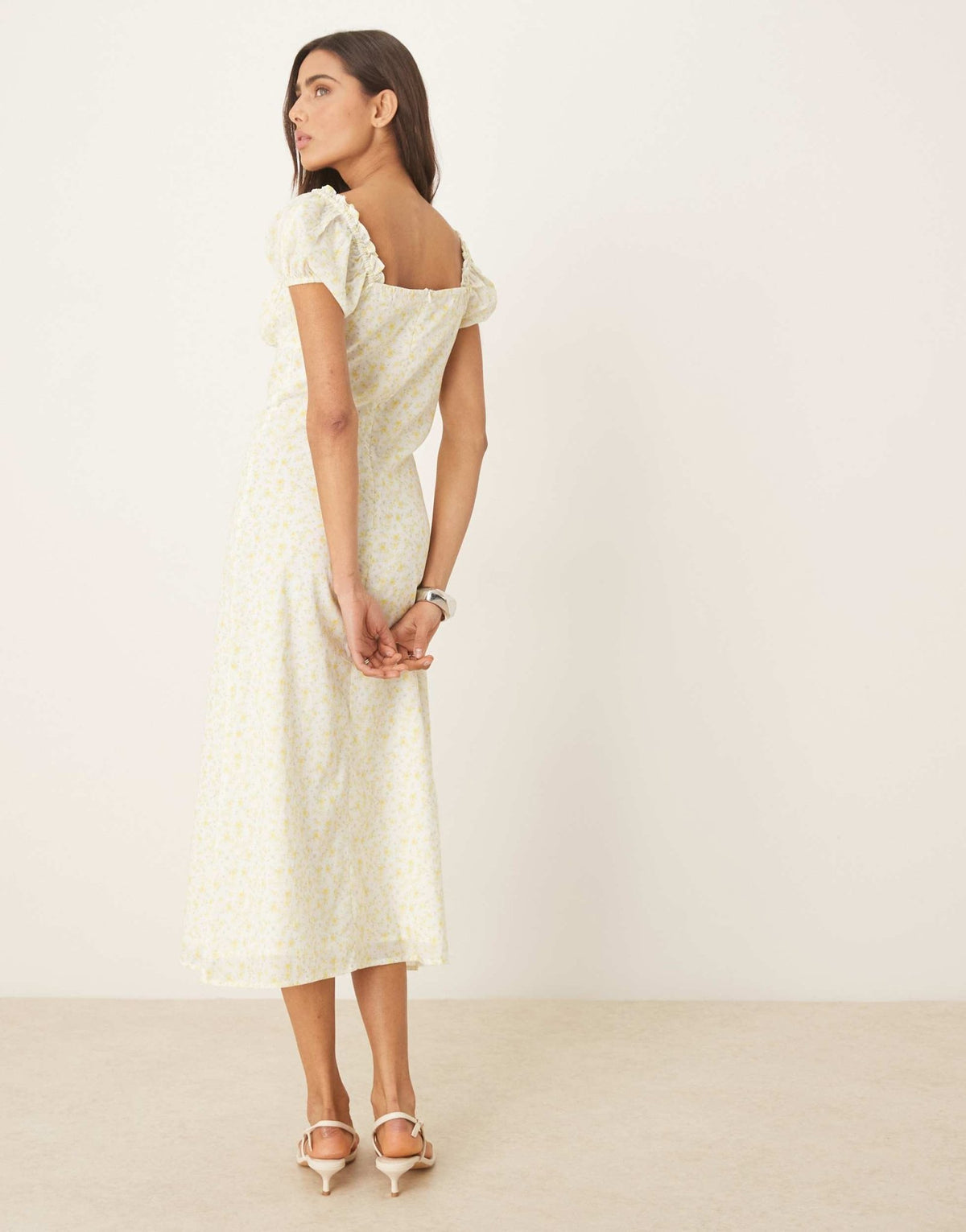 Amy Jane London Daphne milkmaid midi dress in lemon ditsy - ASOS Sample Sale