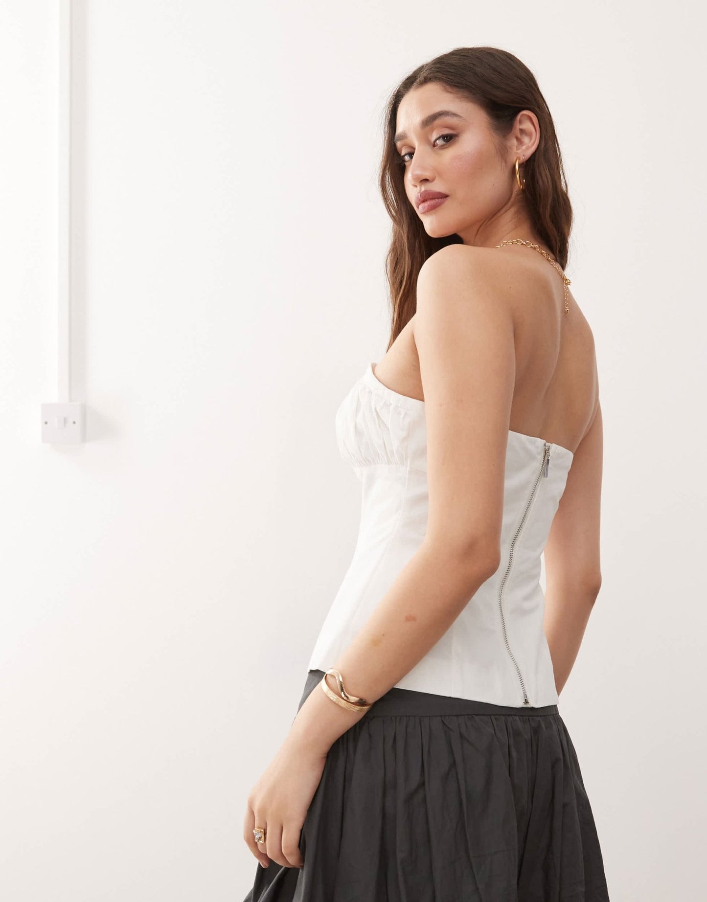 Amy Lynn Ziggy ruched bandeau top in white - ASOS Sample Sale