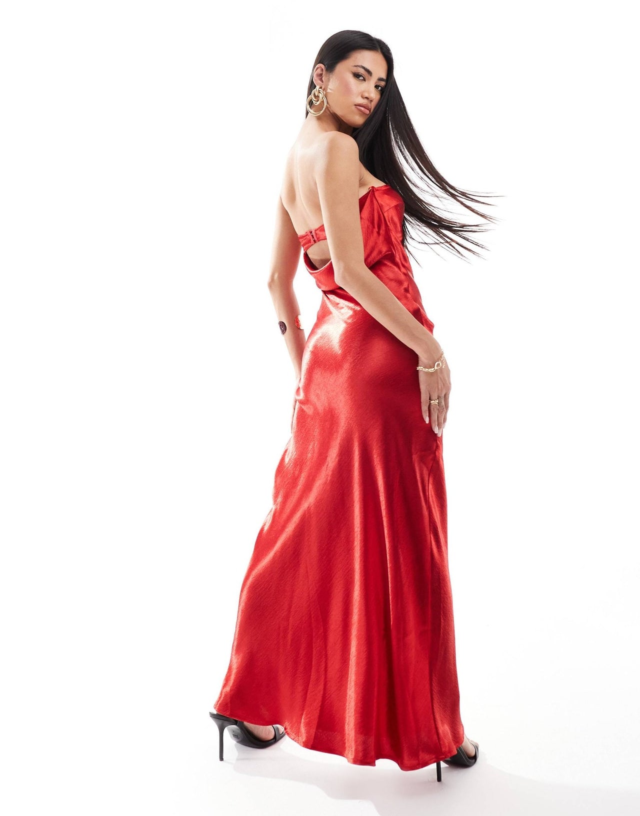Aria Cove exclusive hammered satin bandeau open back maxi dress in red - ASOS Sample Sale