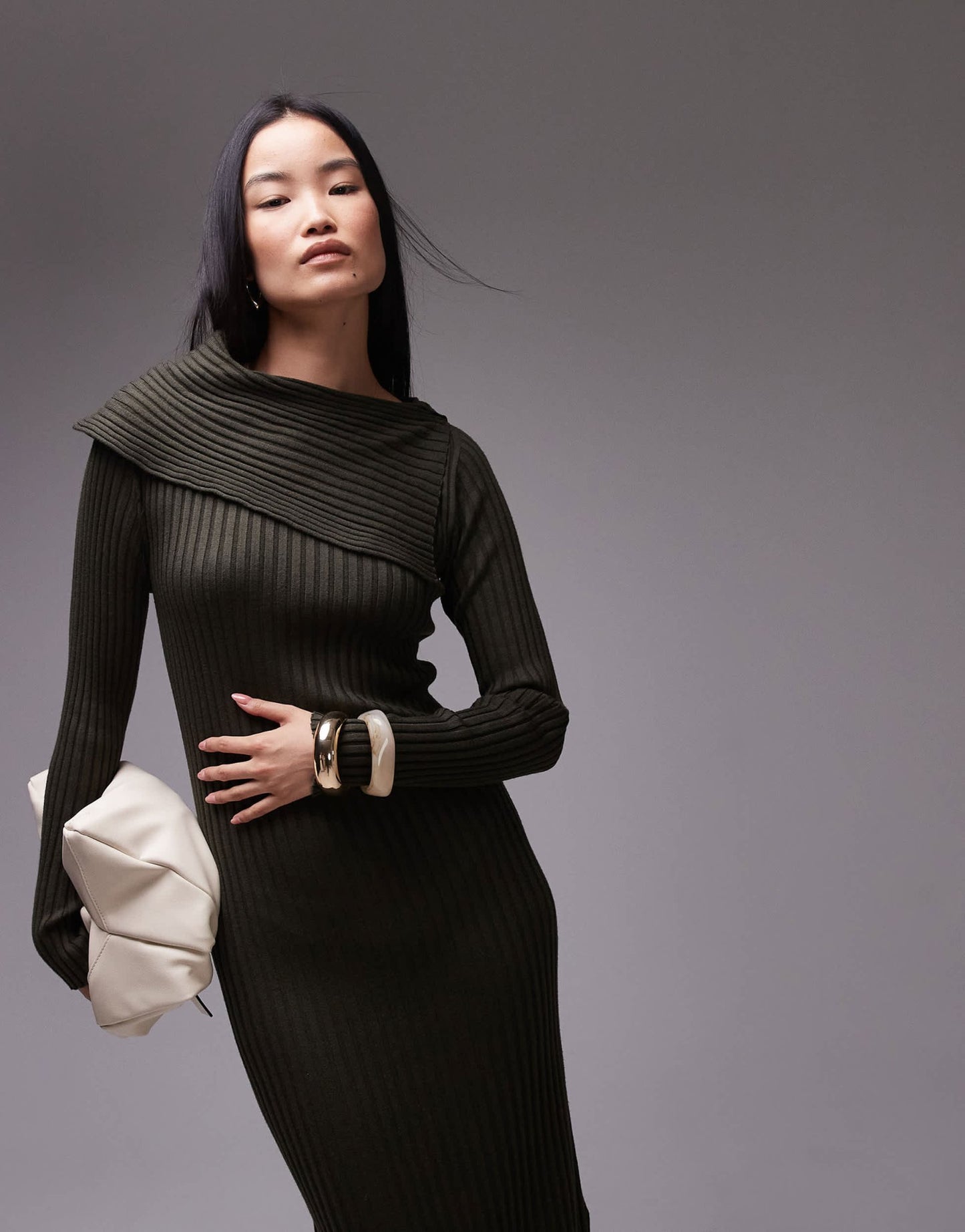 ARKET asymmetric shoulder knitted midi dress in khaki green - ASOS Sample Sale
