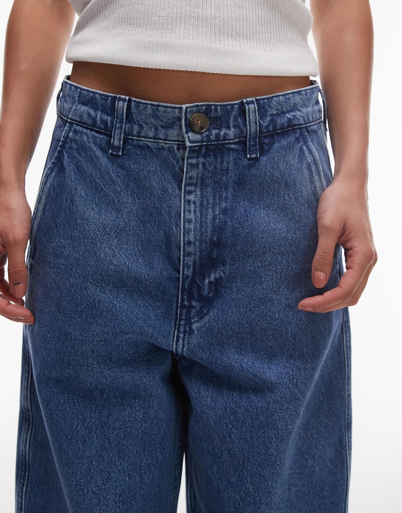 ARKET Endive barrel leg jeans in seam detail in light wash blue - ASOS Sample Sale