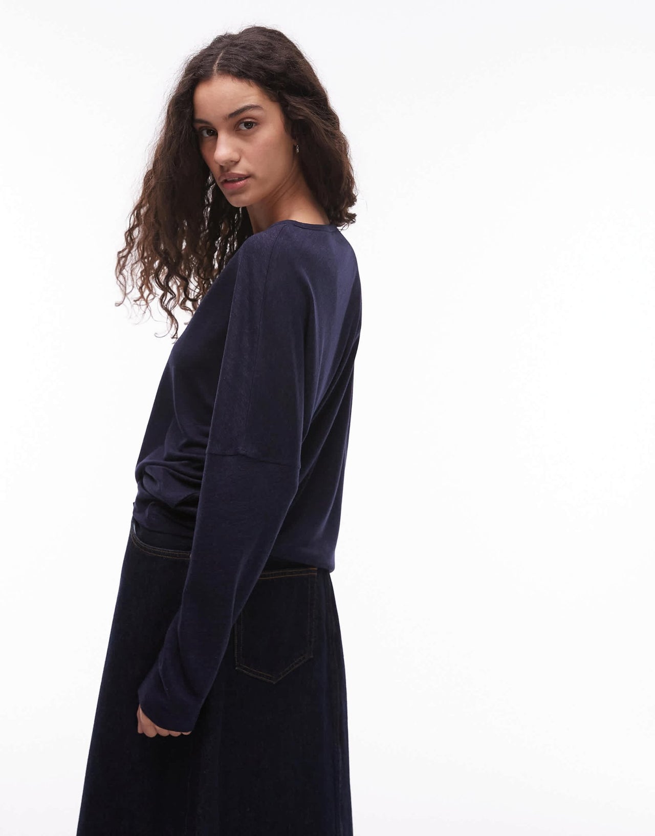 ARKET linen blend relaxed top with seamed long sleeves in navy blue - ASOS Sample Sale