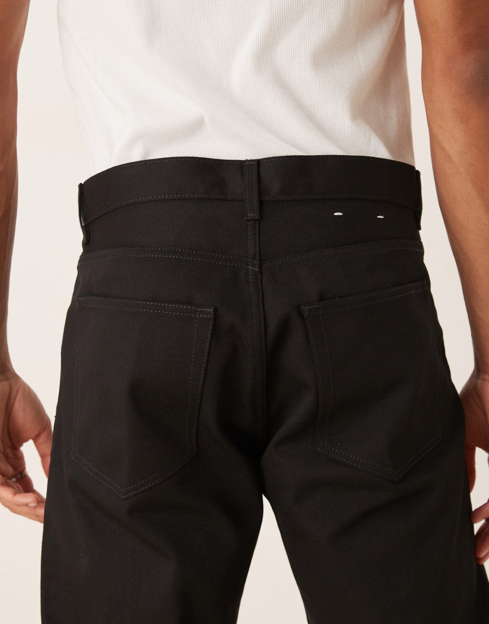 ARKET Ocean loose straight leg jeans in black - ASOS Sample Sale